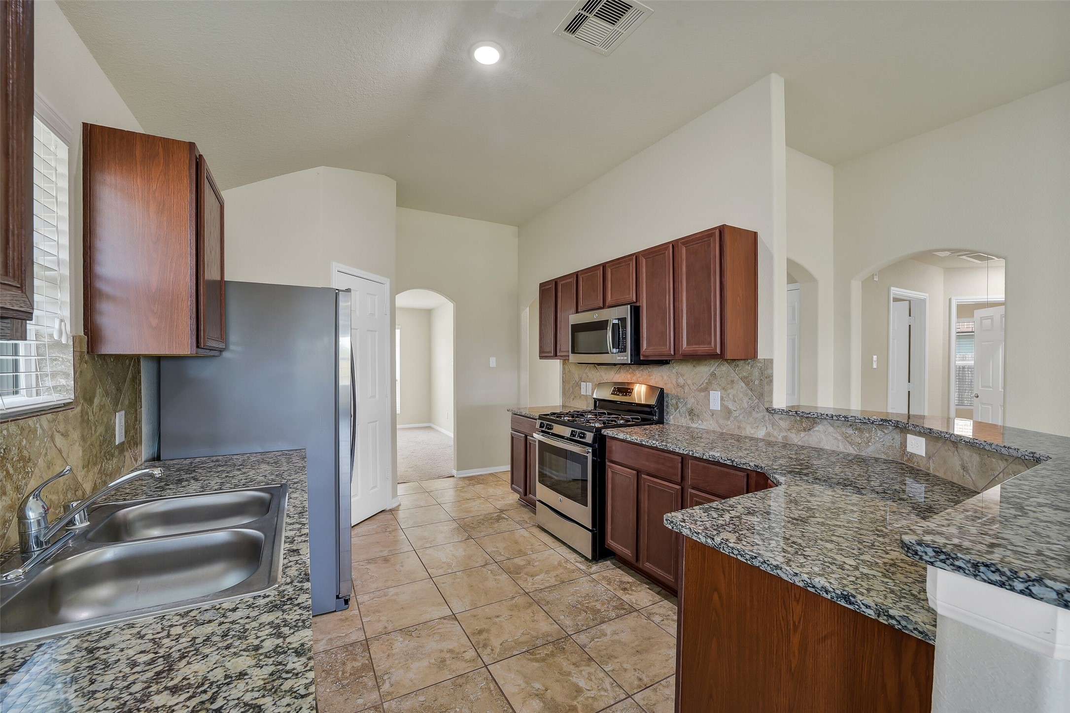 3150 View Valley Trail Property Photo 10
