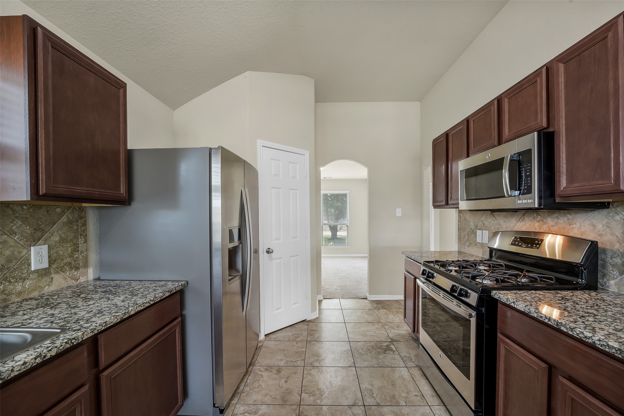 3150 View Valley Trail Property Photo 11