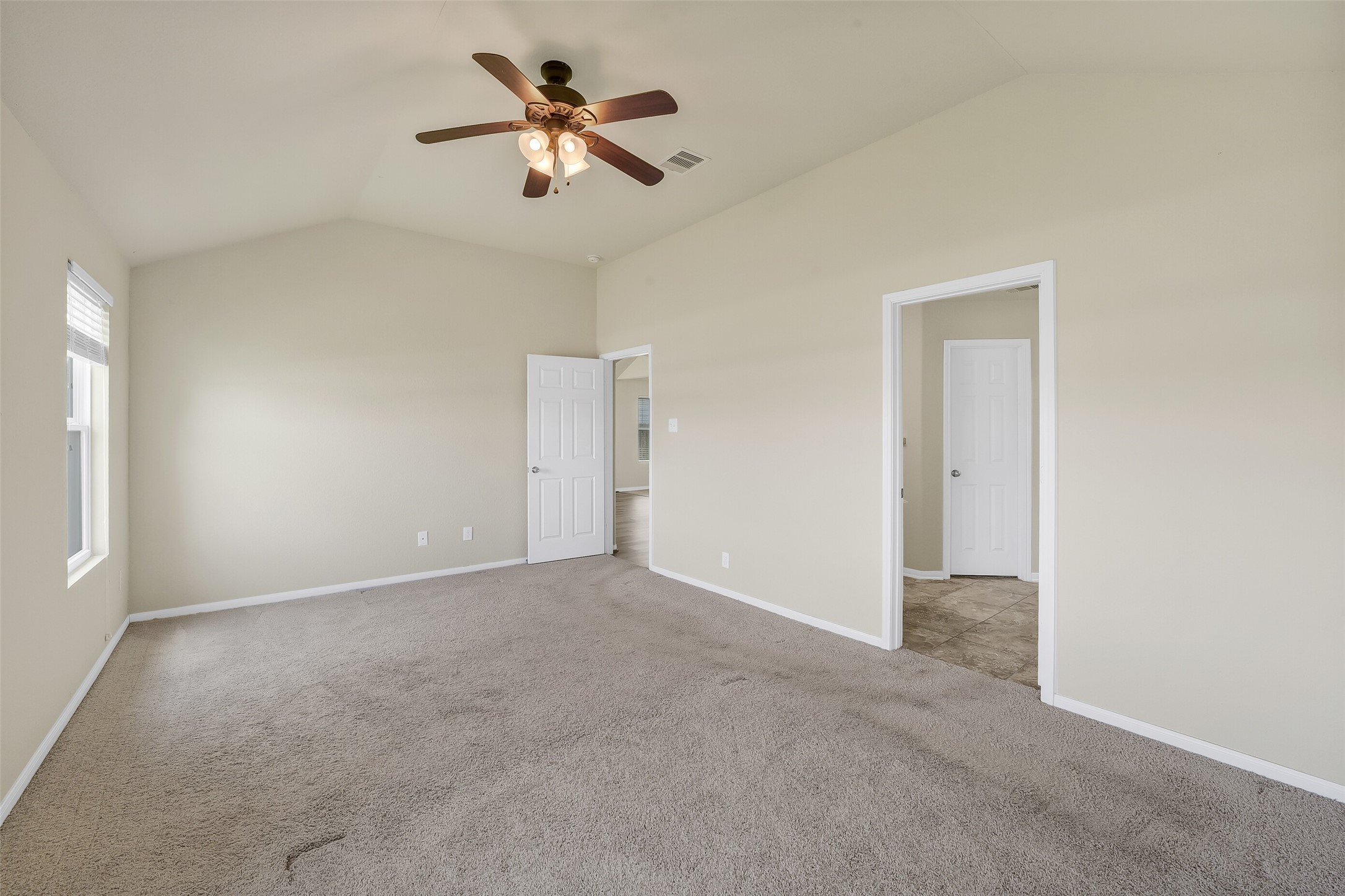 3150 View Valley Trail Property Photo 15