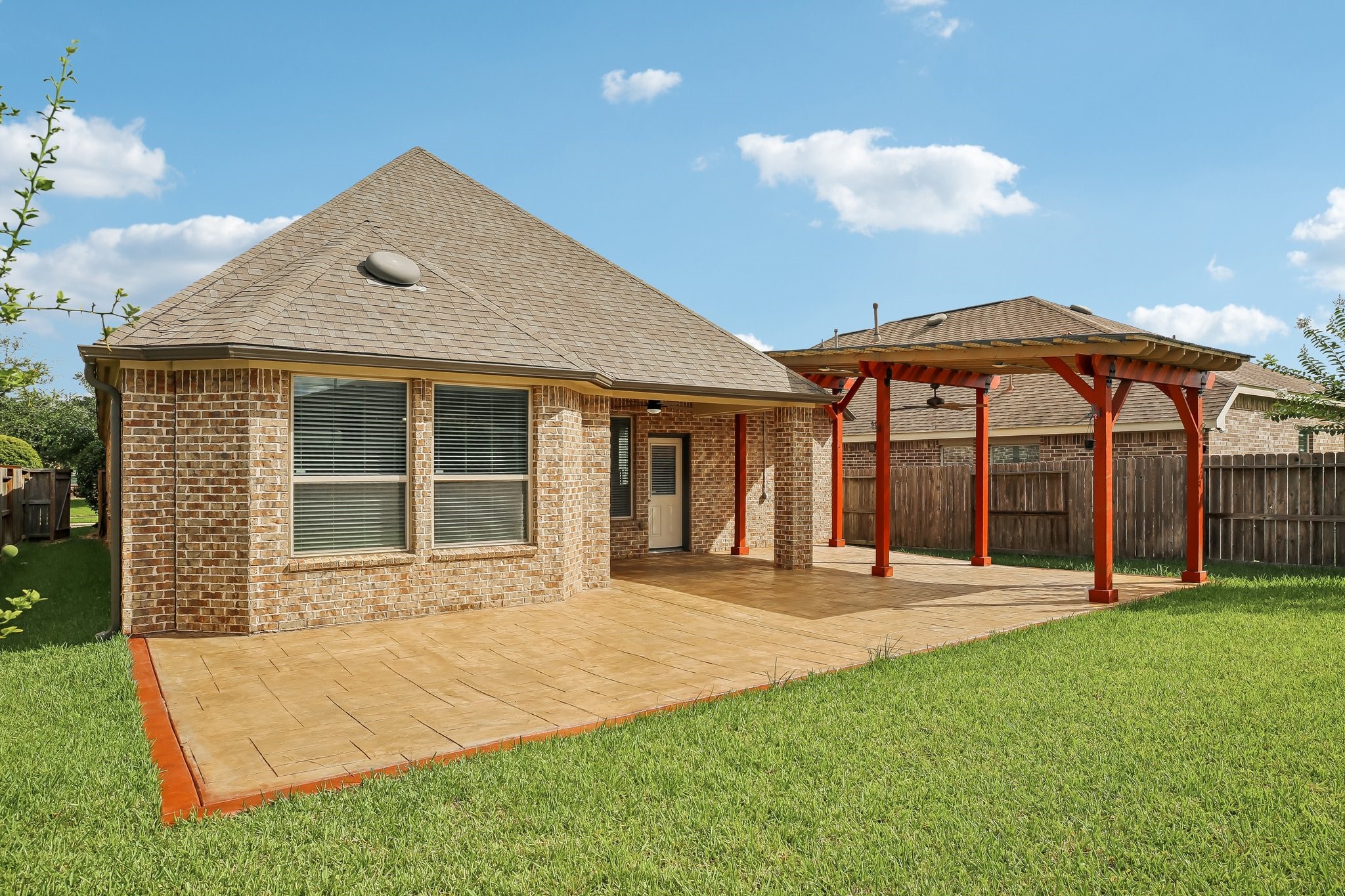 11022 Sarah Bluff Lane Property Photo 28
