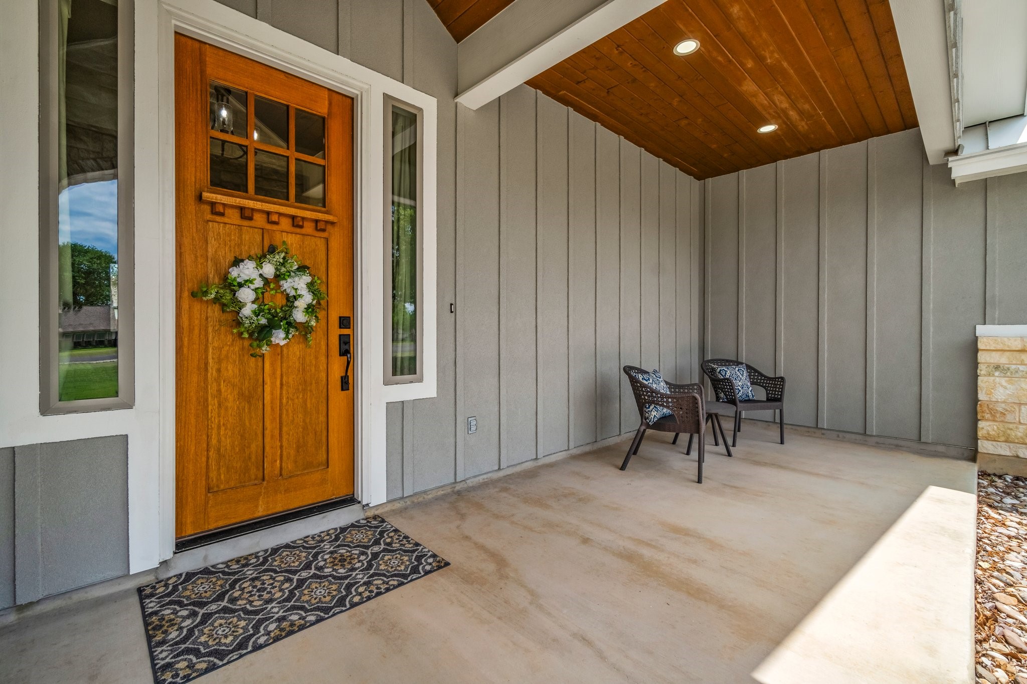 100 Calvary Drive Property Photo 2