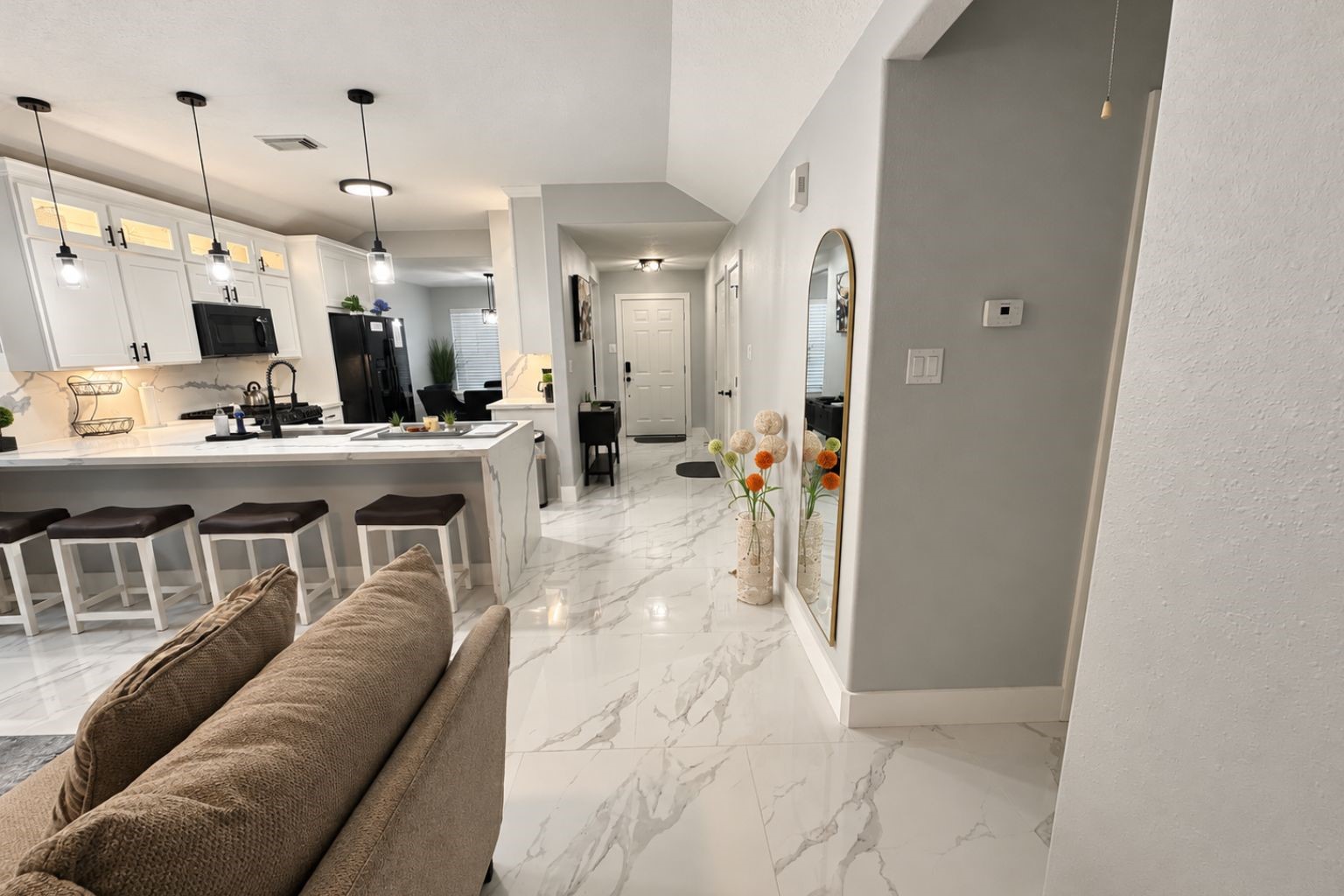 15 Thicket Grove Place Property Photo 14