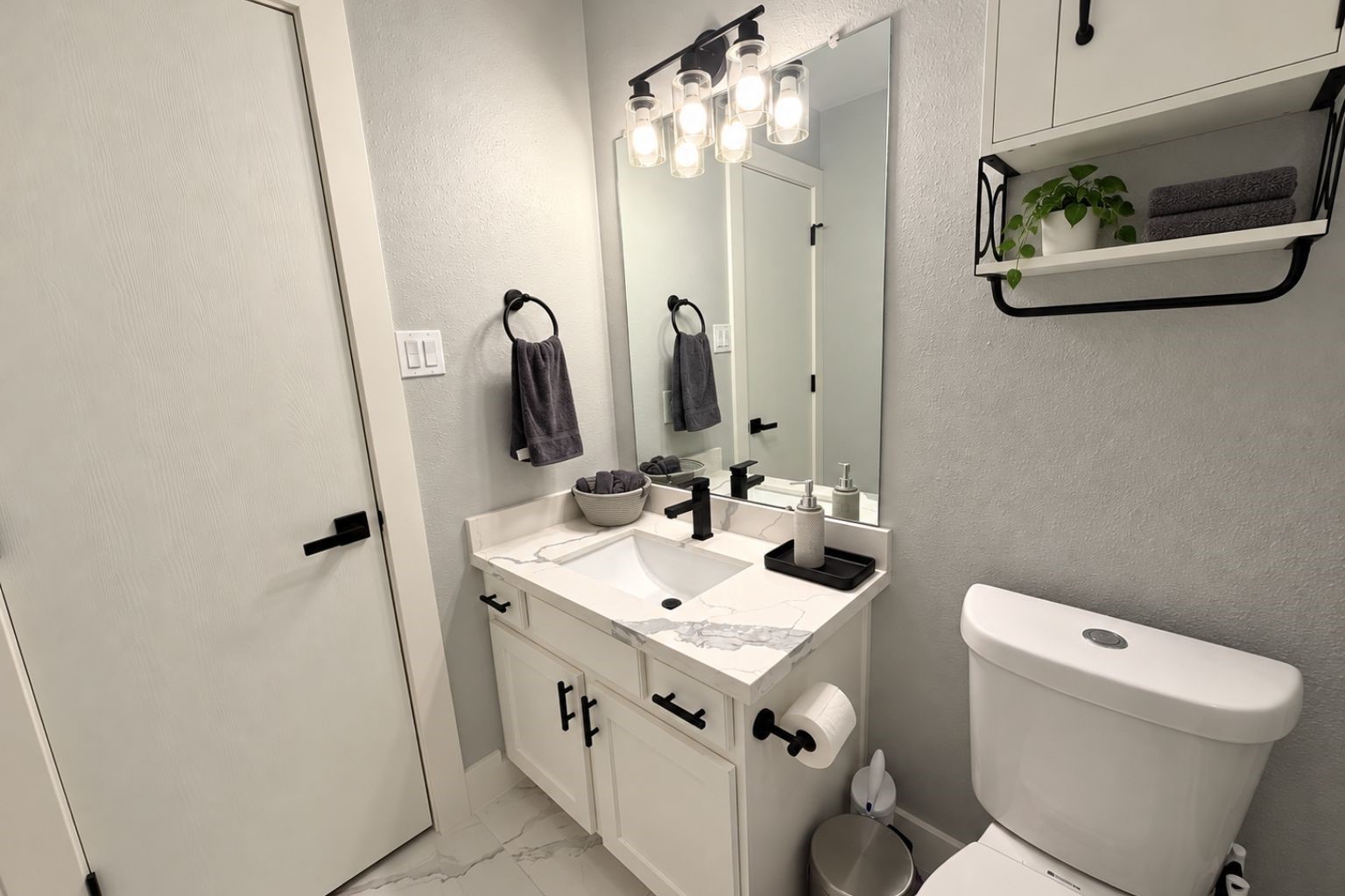 15 Thicket Grove Place Property Photo 28