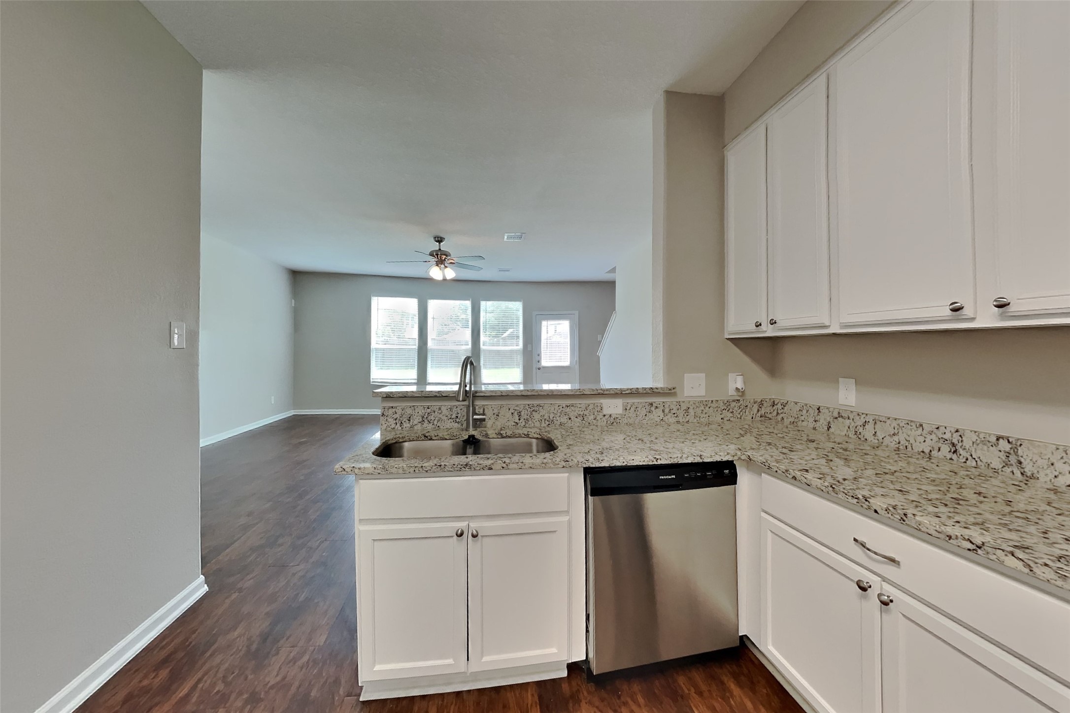 29438 Graceful Path Way Property Photo 5