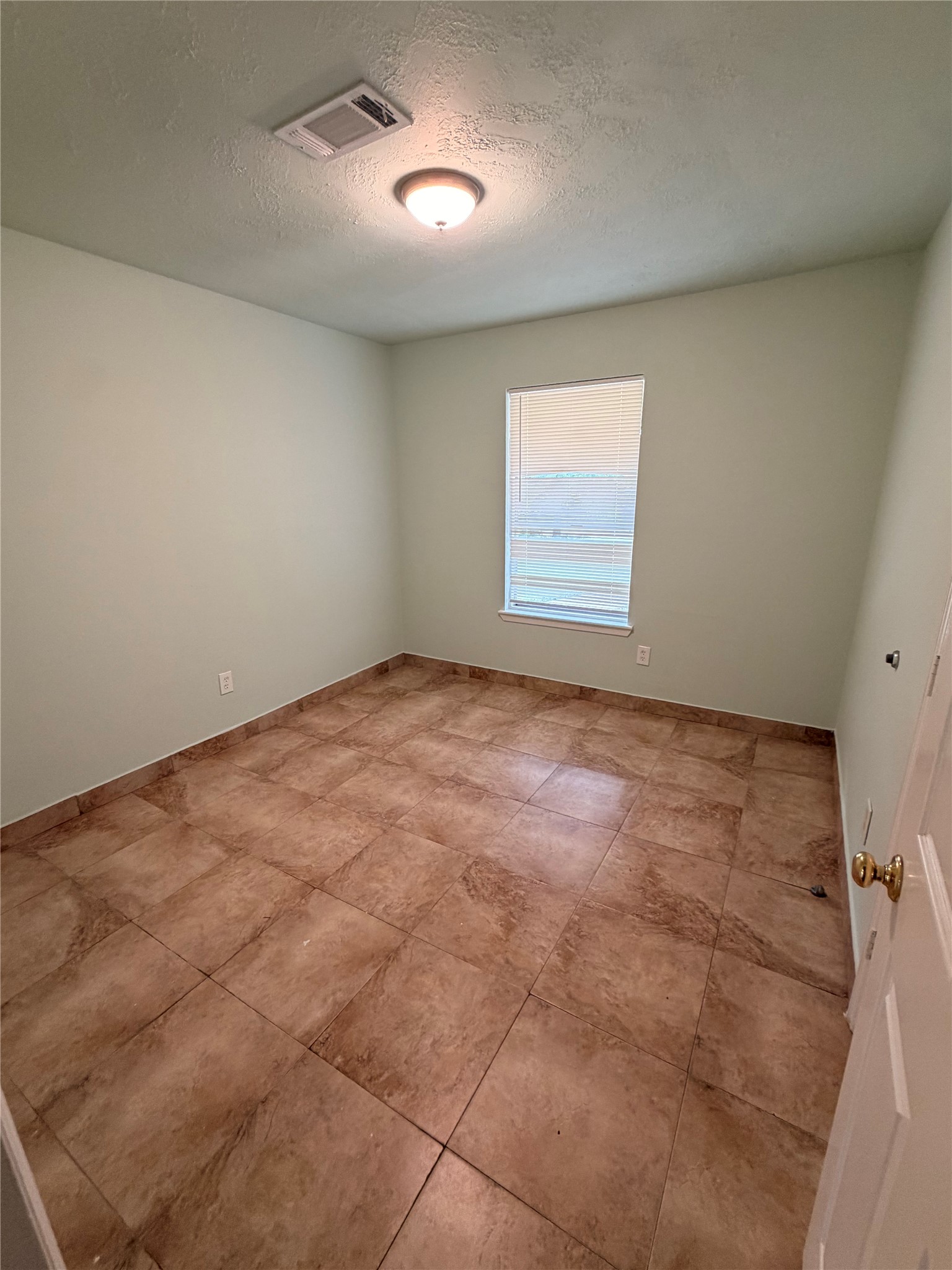 4527 Fitzwater Drive Property Photo 11