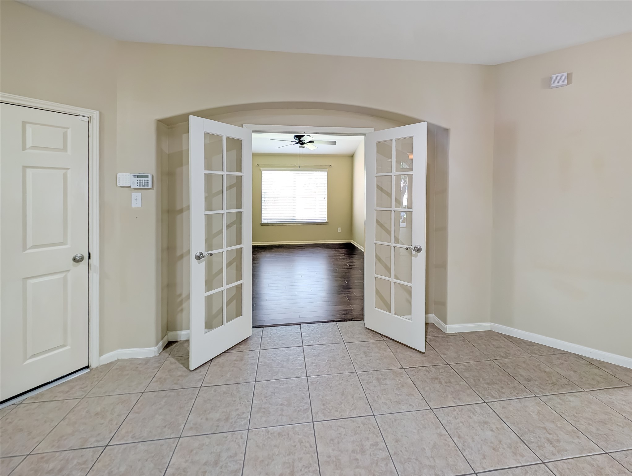 26403 Abbey Springs Lane Property Photo 8