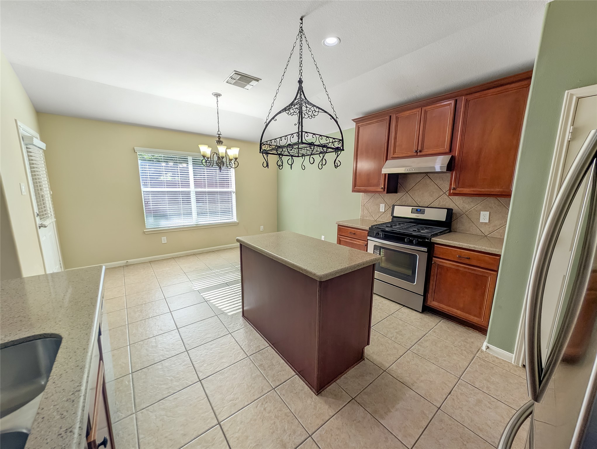 26403 Abbey Springs Lane Property Photo 12