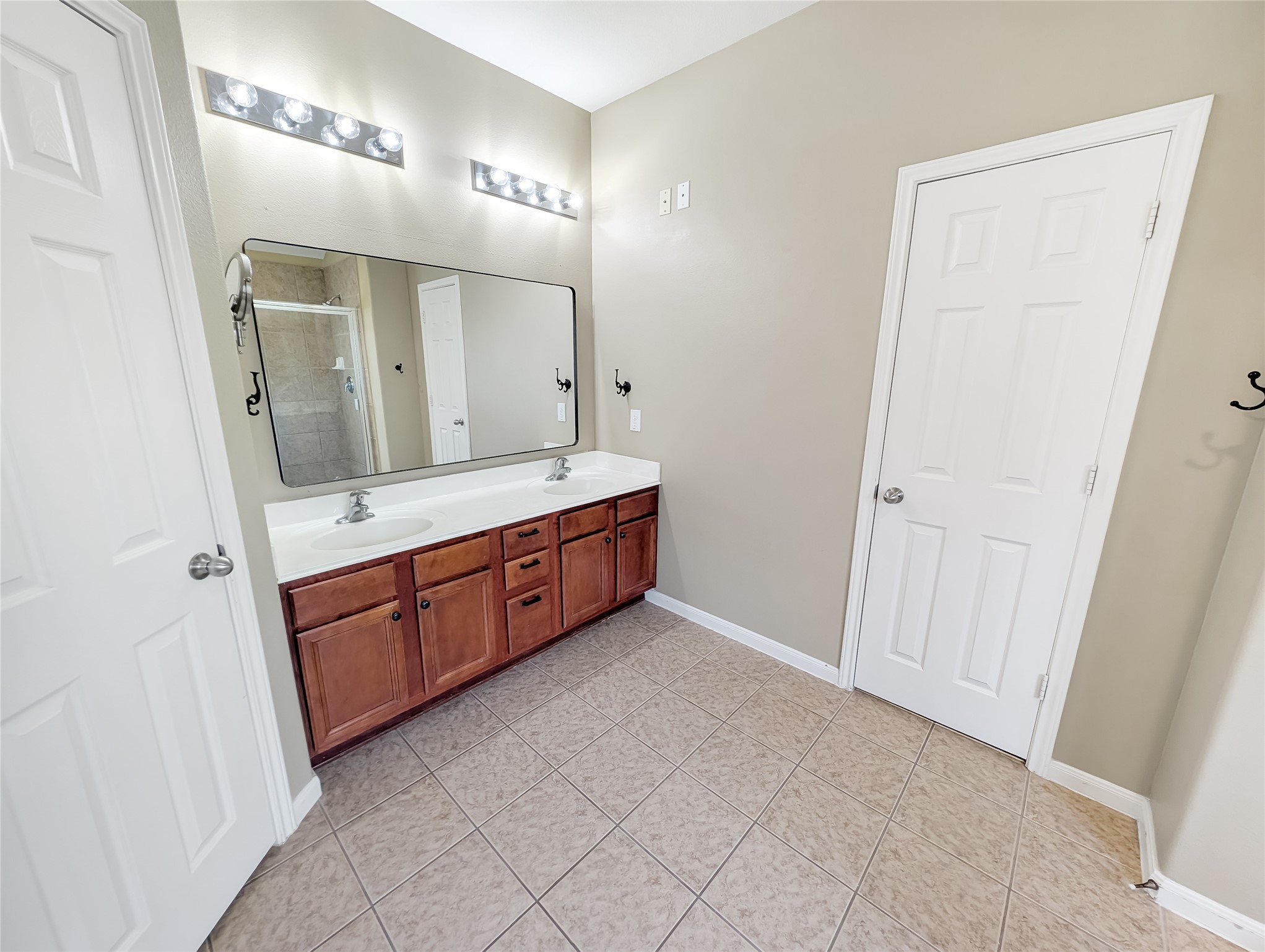 26403 Abbey Springs Lane Property Photo 25
