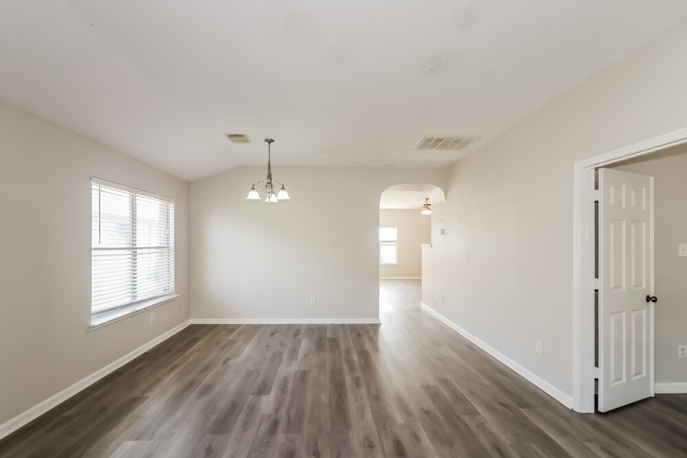 6227 Channelbrook Lane Property Photo 7