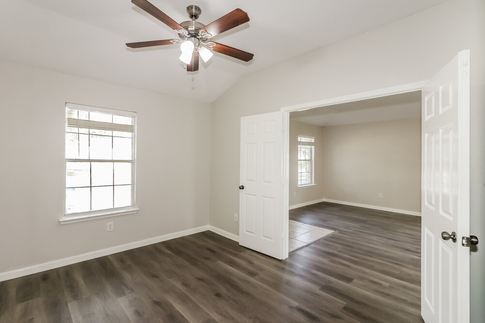 6227 Channelbrook Lane Property Photo 10