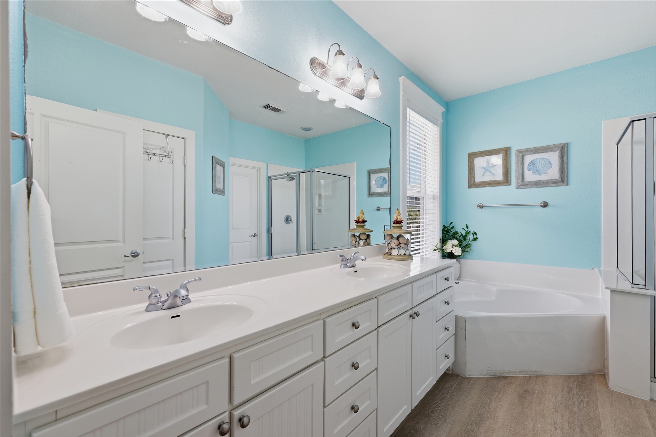 4218 King Rail Circle Property Photo 9