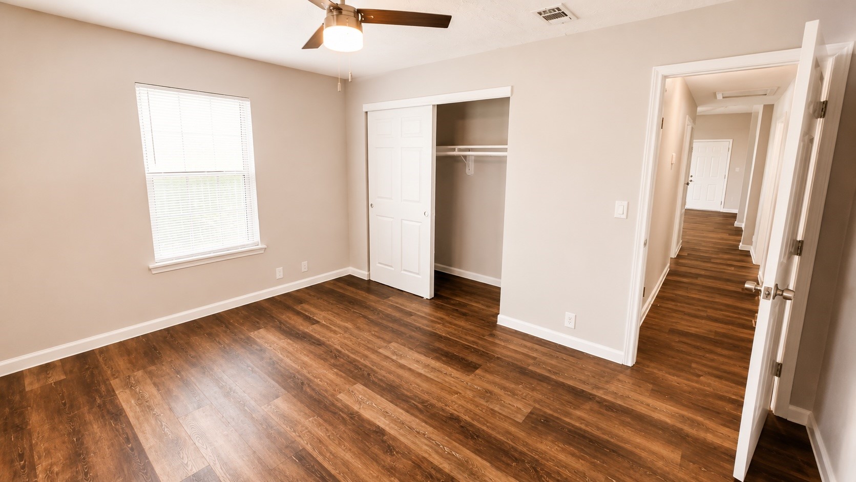 9 Carol Court B Property Photo 13