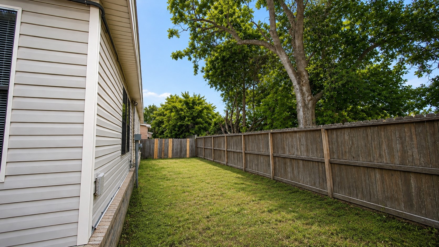 9 Carol Court B Property Photo 16