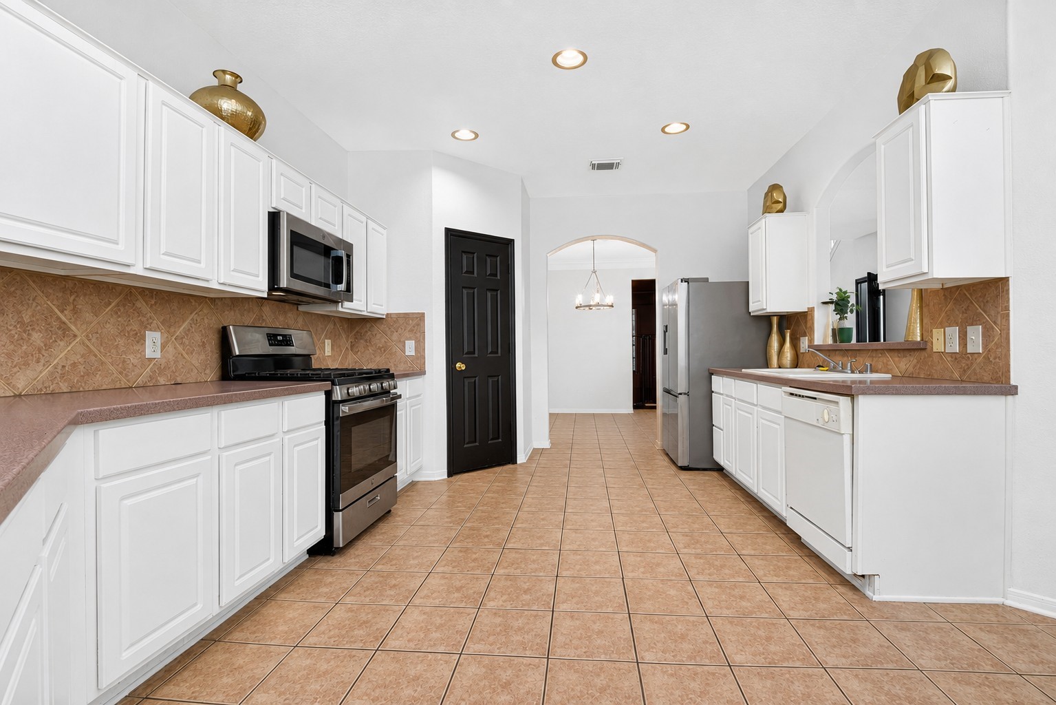 4903 Timber Path Drive Property Photo 15