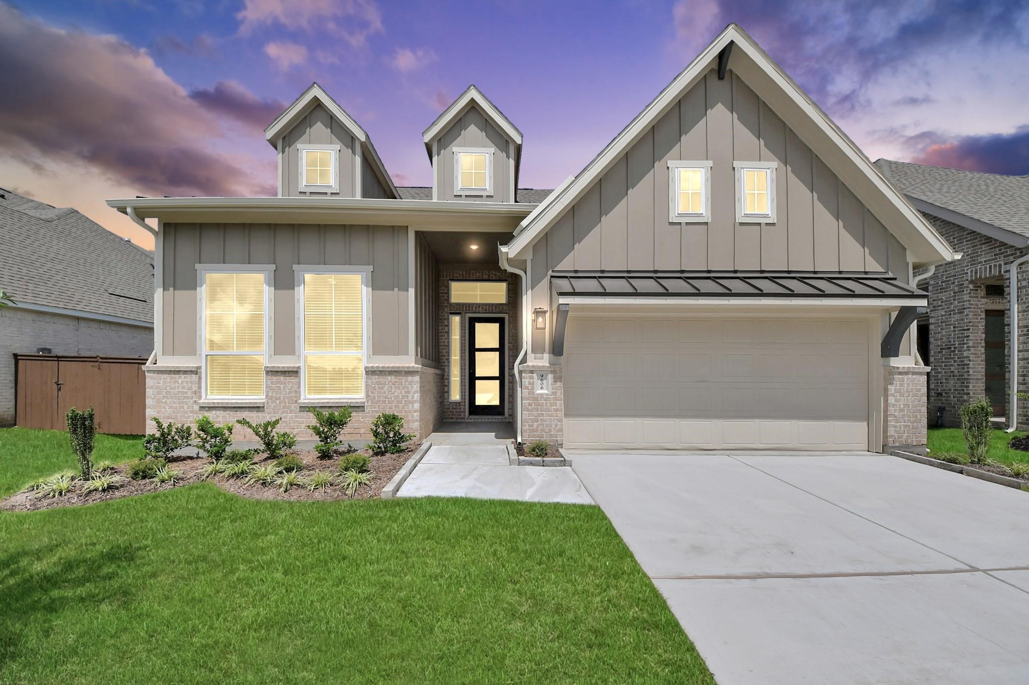 9606 Chateau Hill Property Photo 1