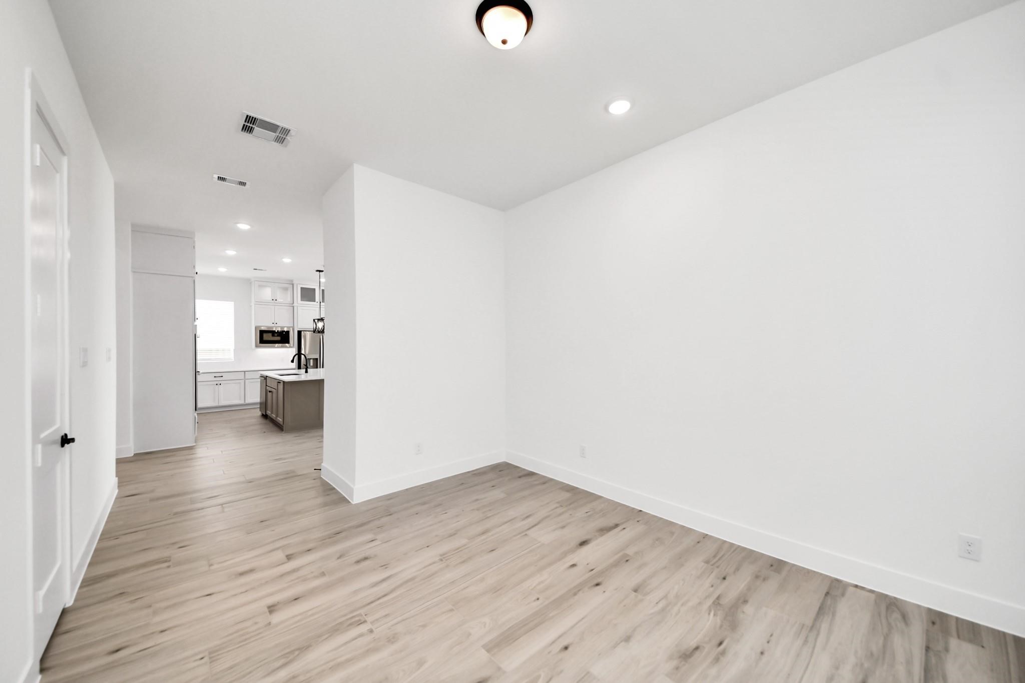 9606 Chateau Hill Drive Property Photo 20