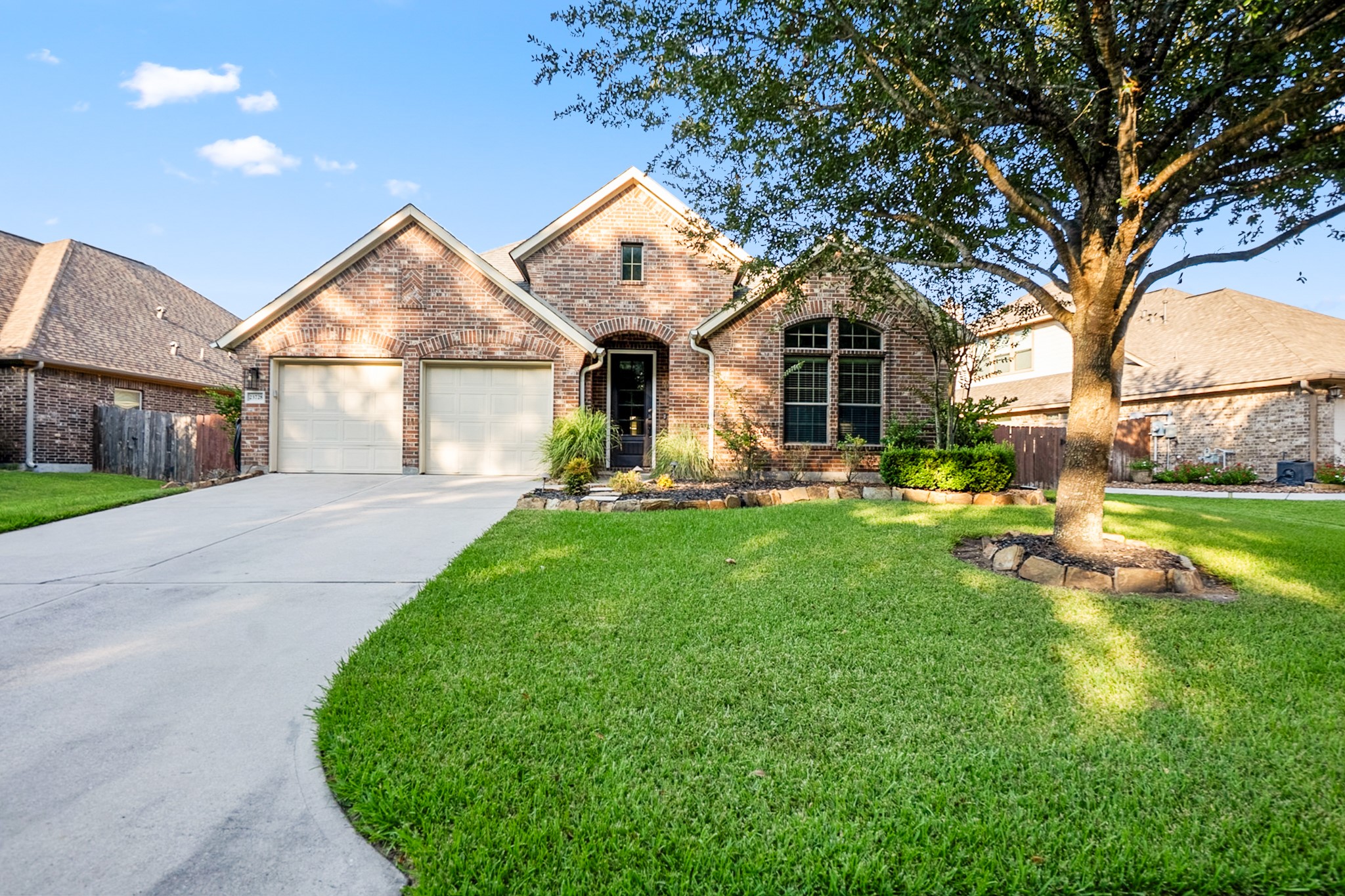 23728 Tatum Bend Lane Property Photo 1