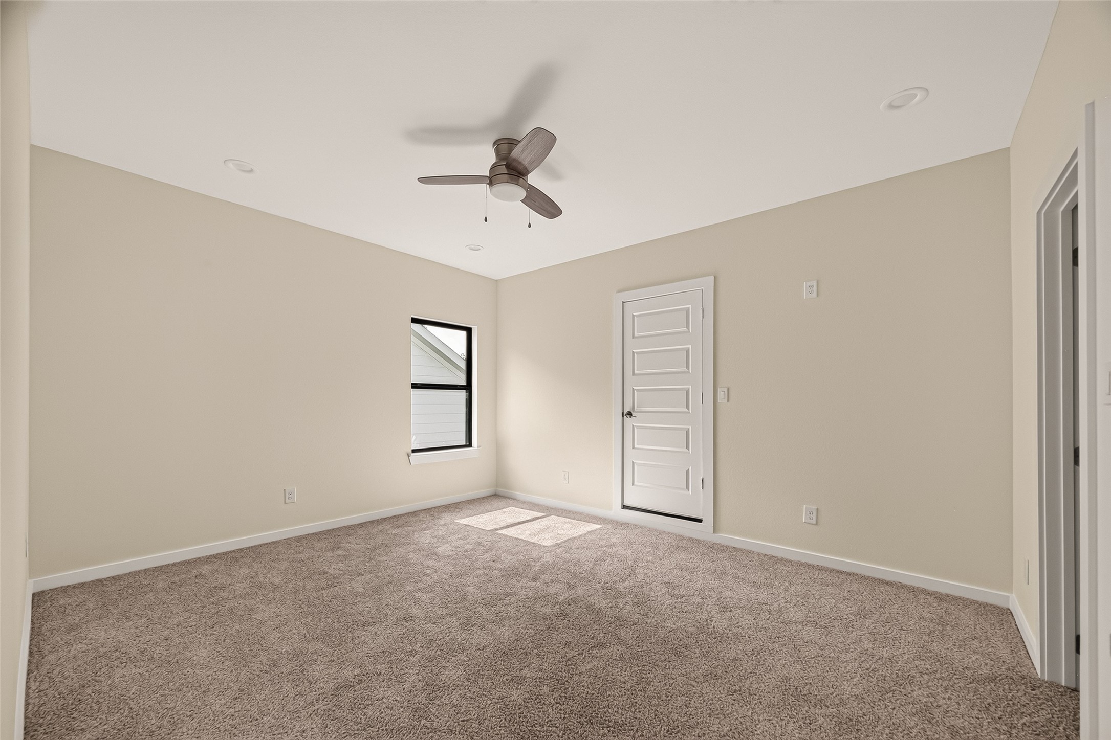 90 Burress Street B Property Photo 17