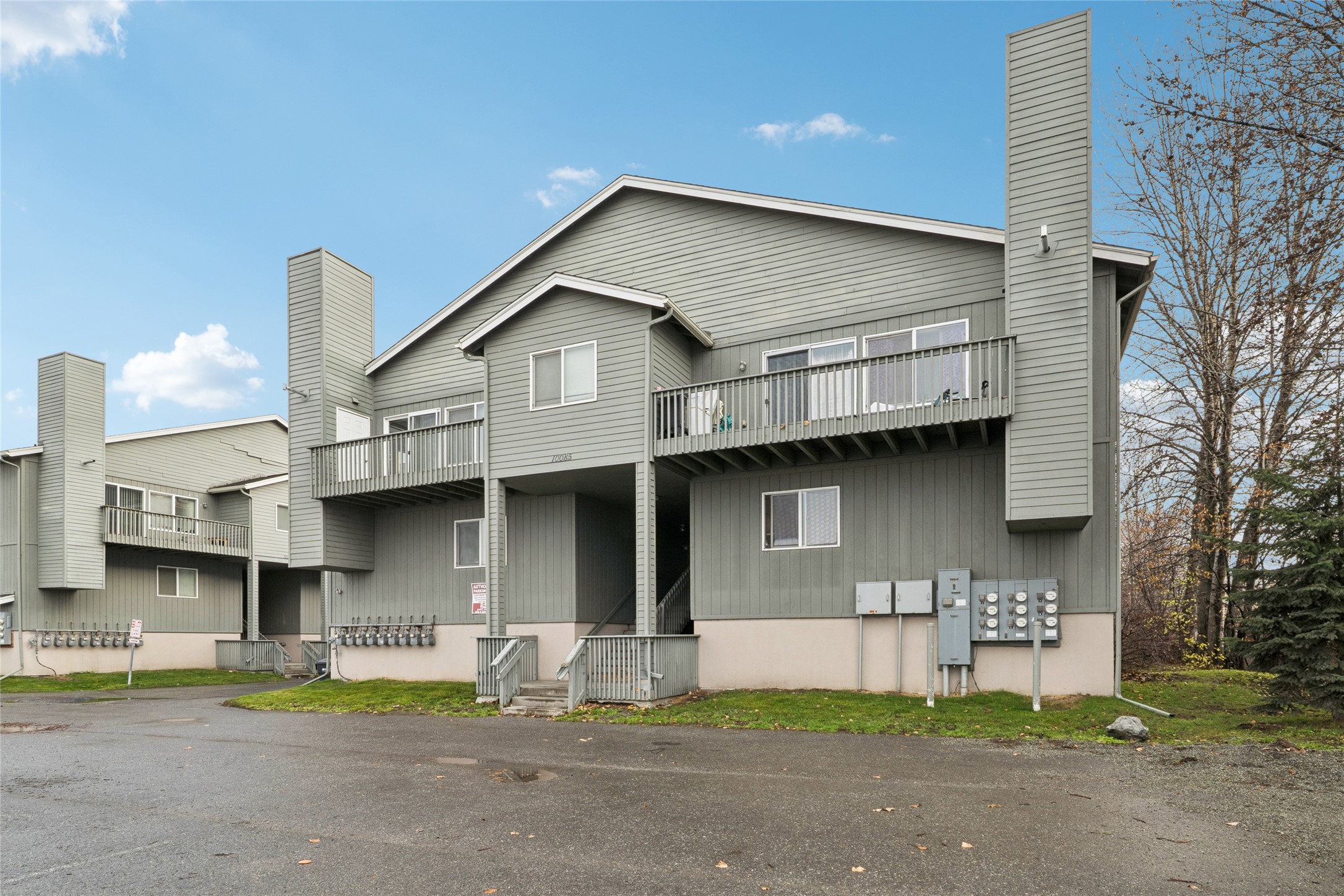 9905 William Jones Circle Unit 2 Property Photo 6