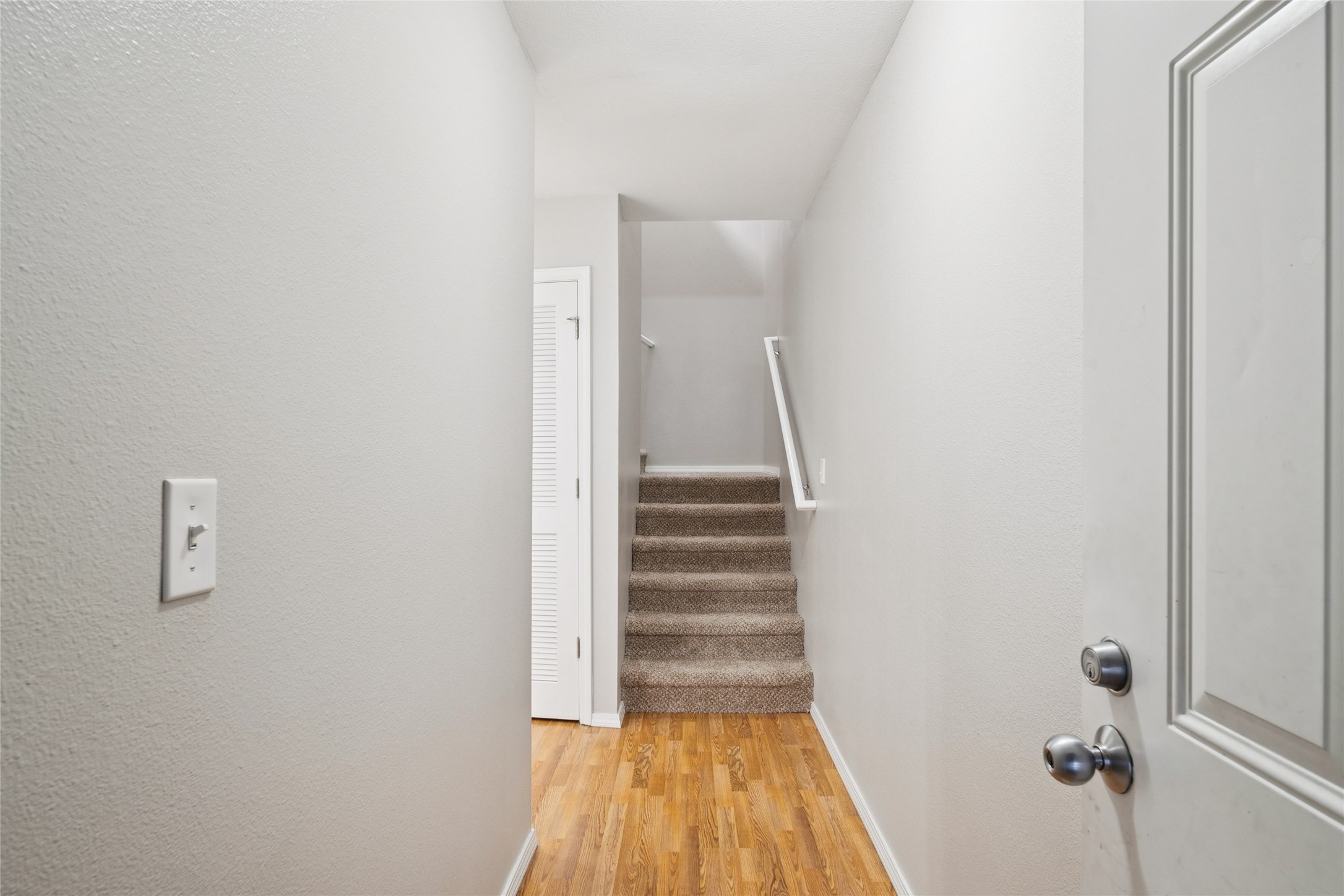 9905 William Jones Circle Unit 2 Property Photo 28