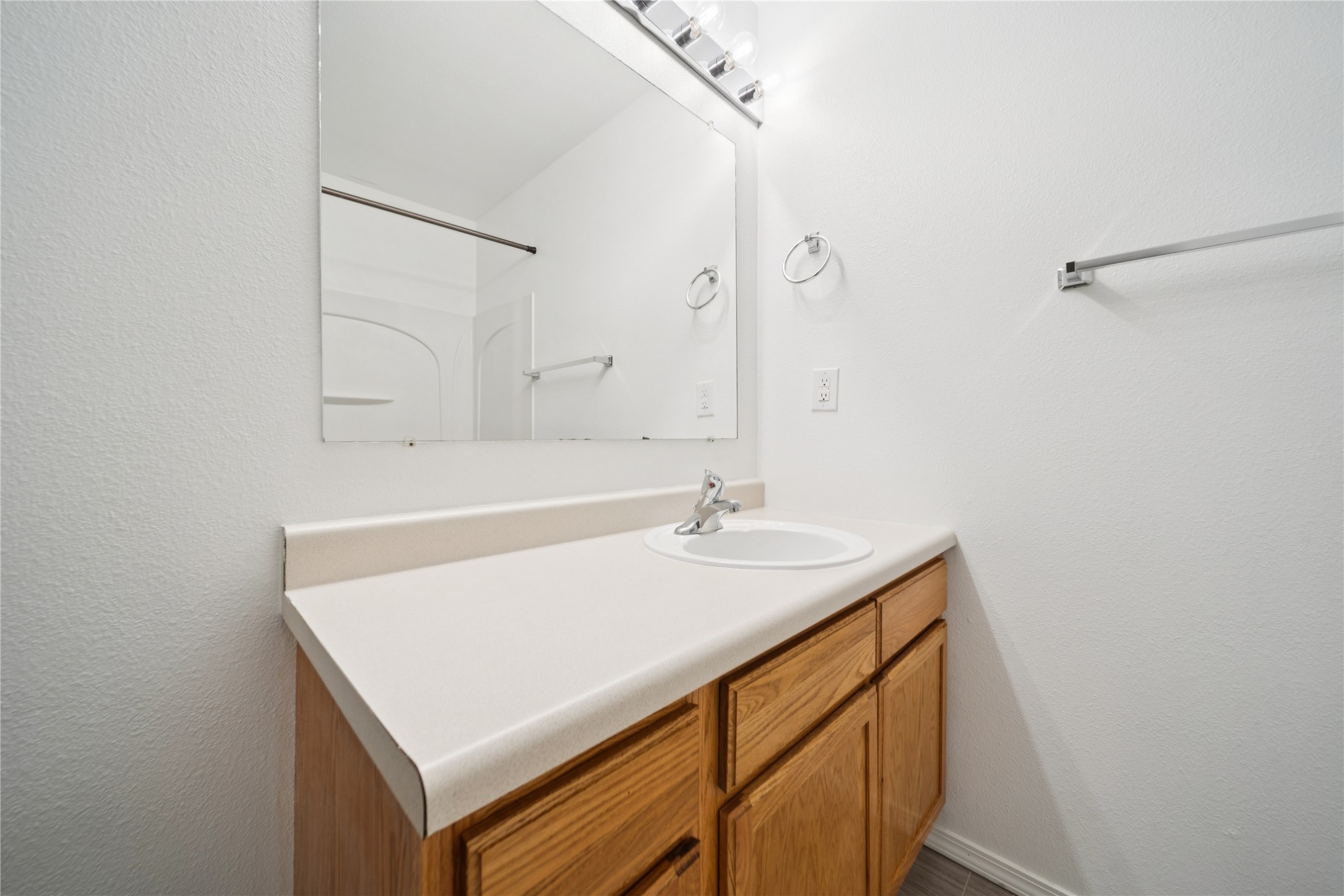 9905 William Jones Circle Unit 2 Property Photo 38