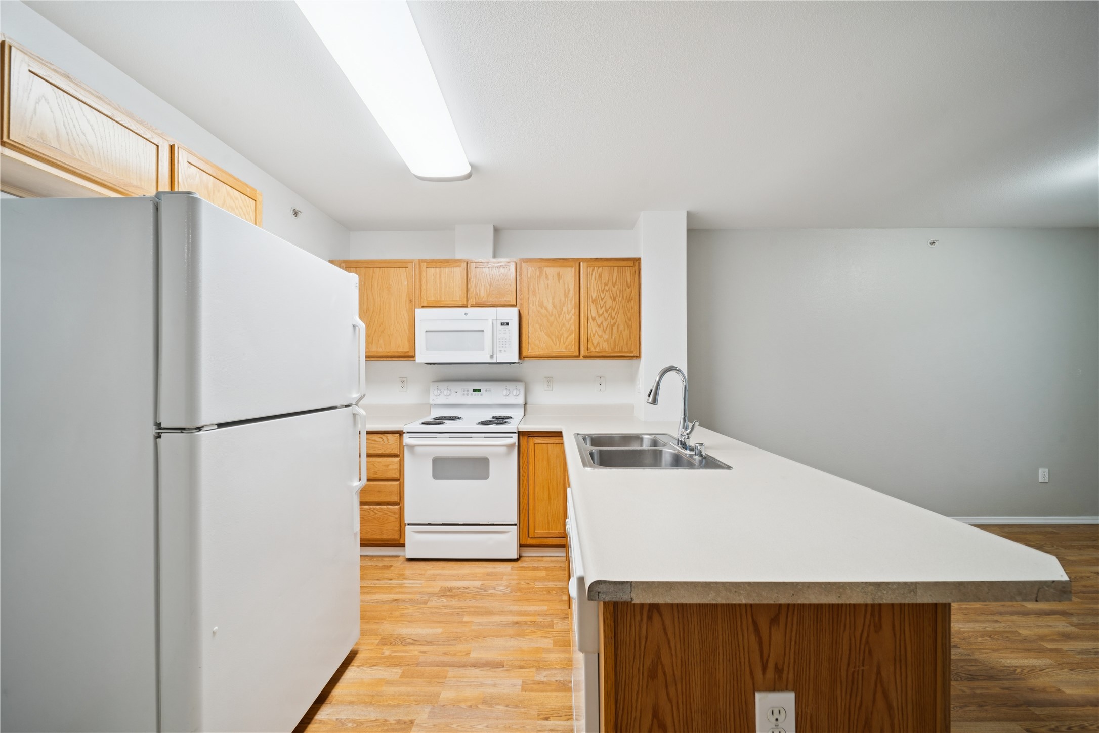 9905 William Jones Circle Unit 2 Property Photo 46