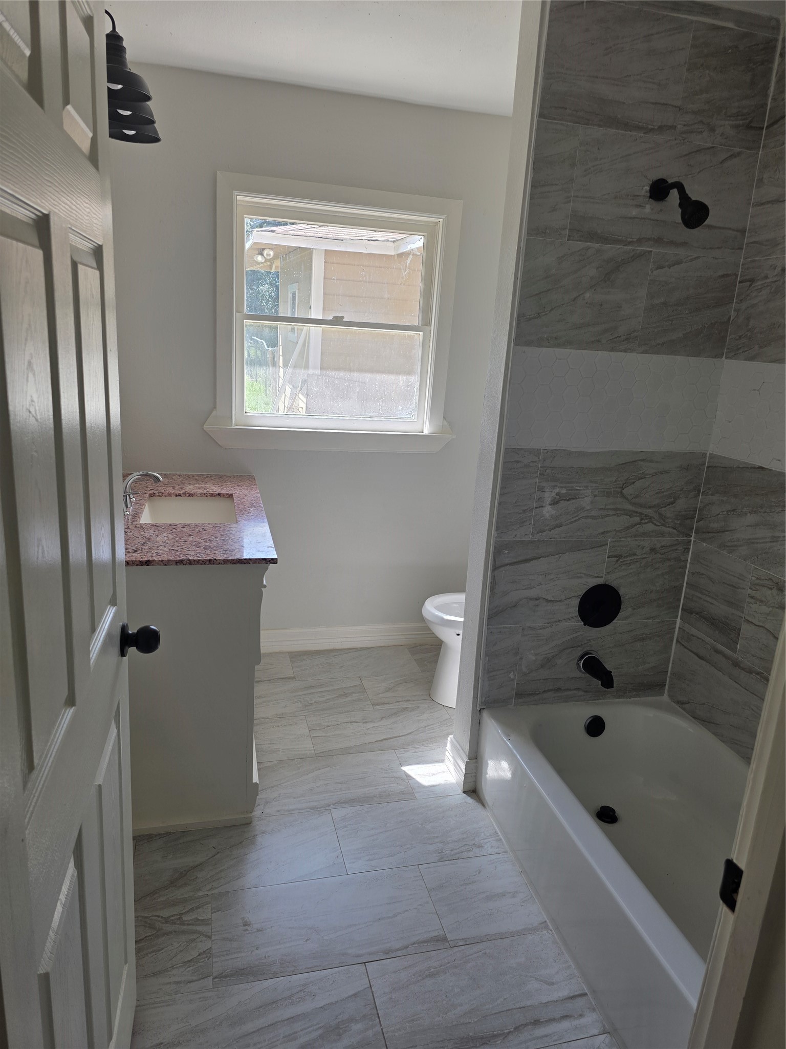 1300 West Street Property Photo 19