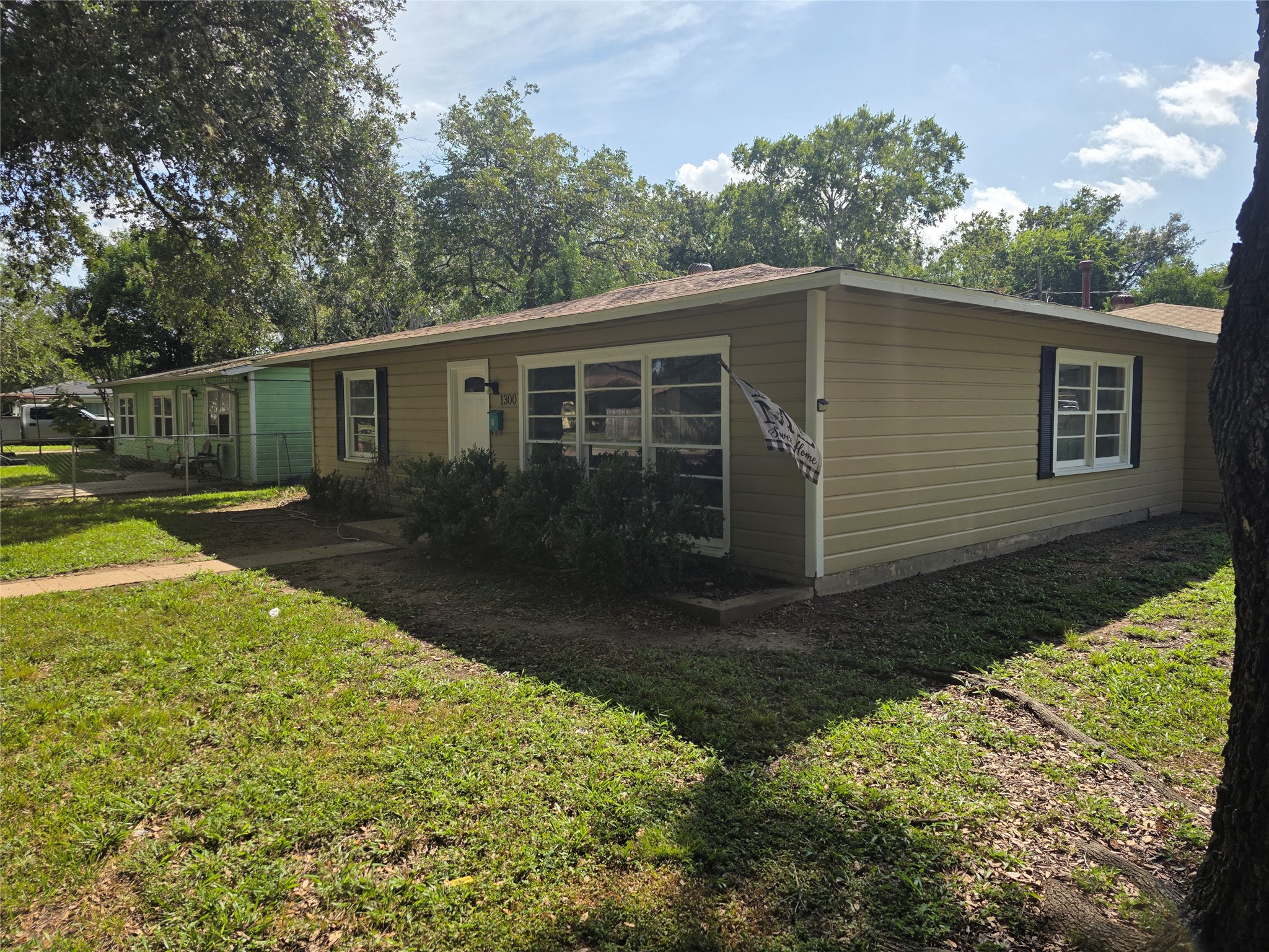 1300 West Street Property Photo 26