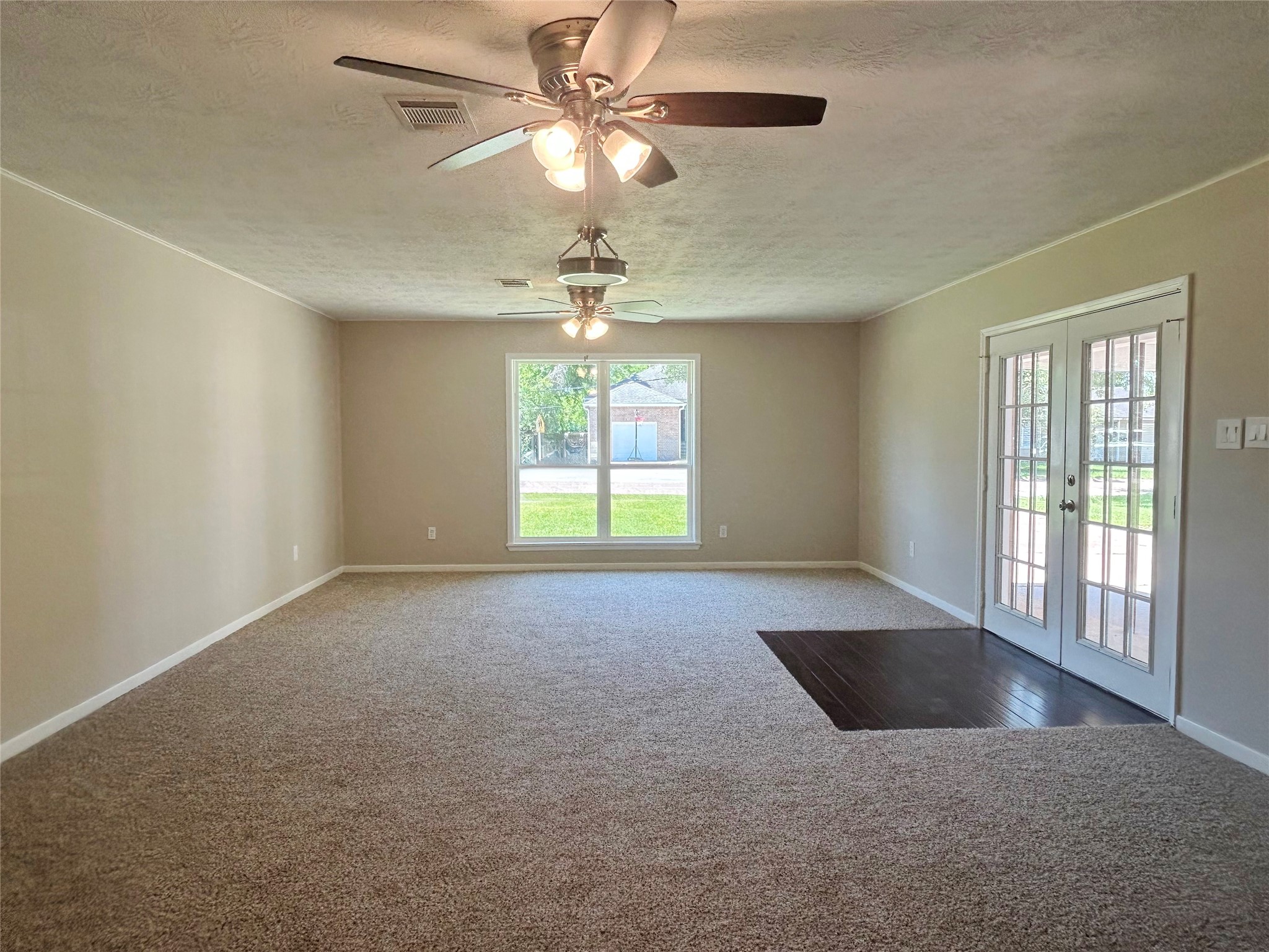 7110 Carver Avenue Property Photo 7
