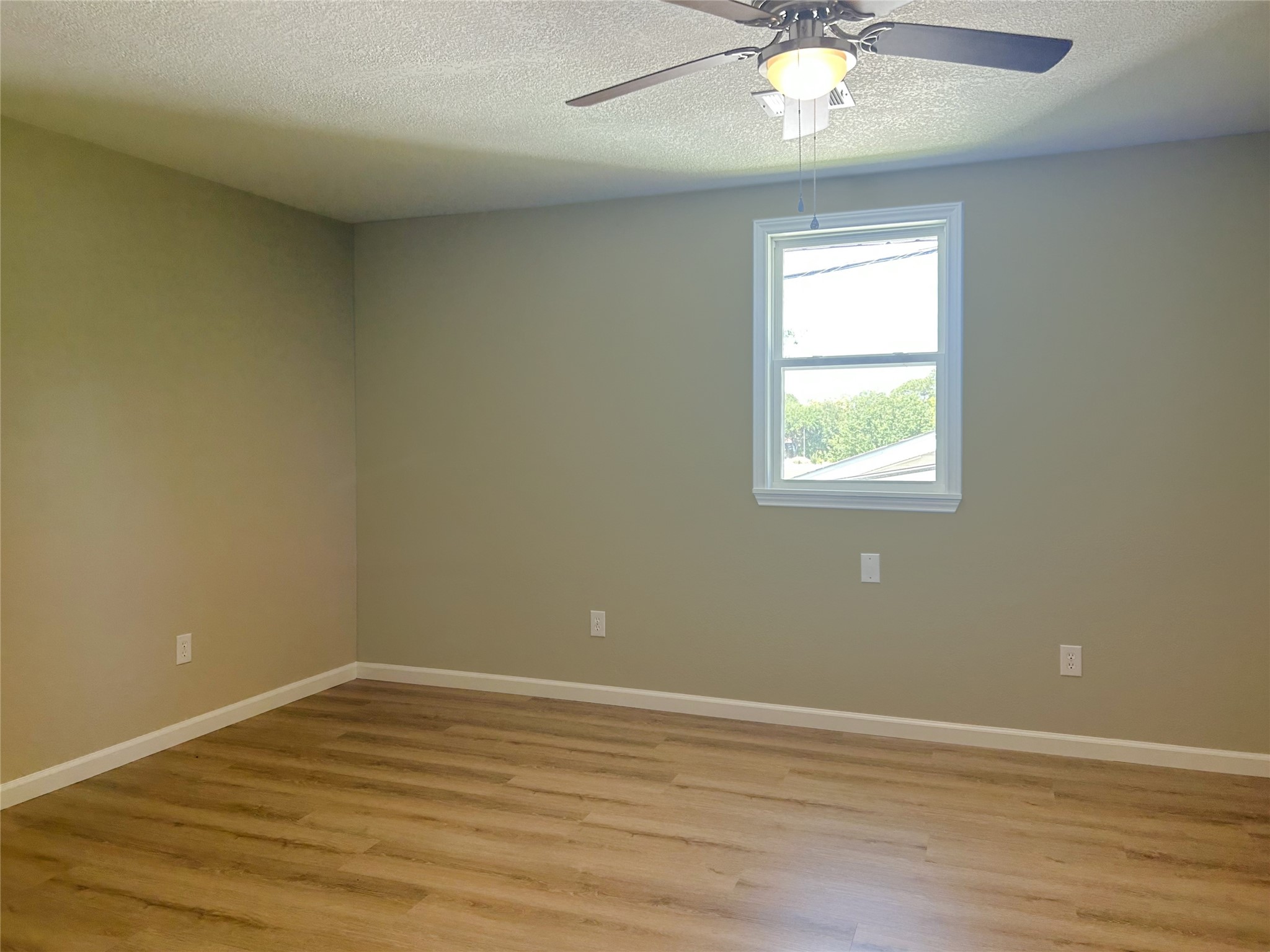 7110 Carver Avenue Property Photo 14