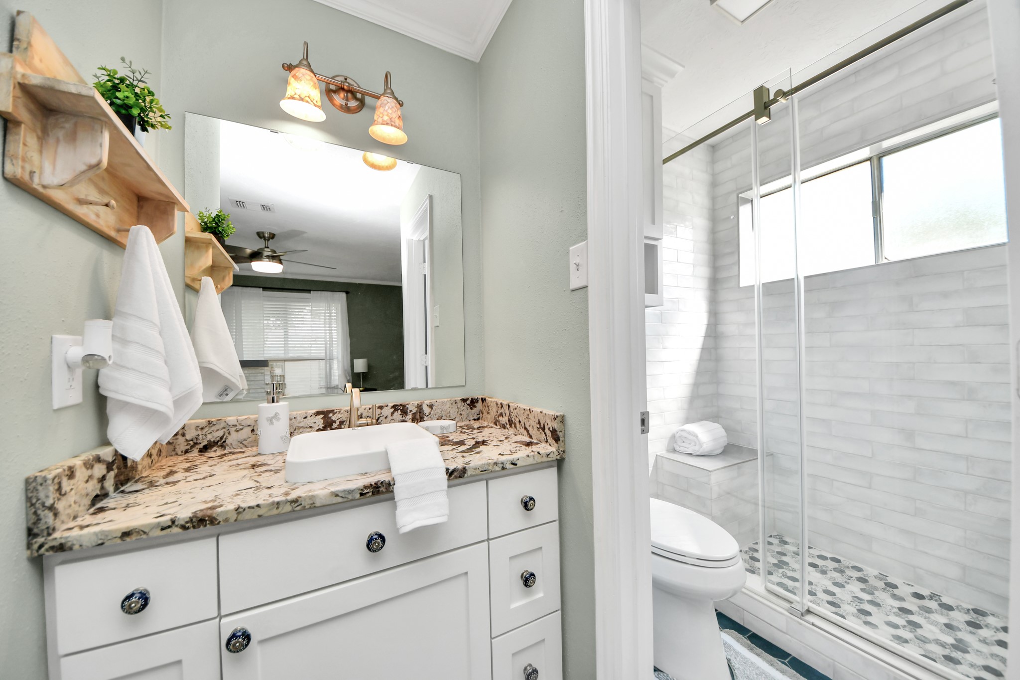 217 Greenshire Drive Property Photo 20