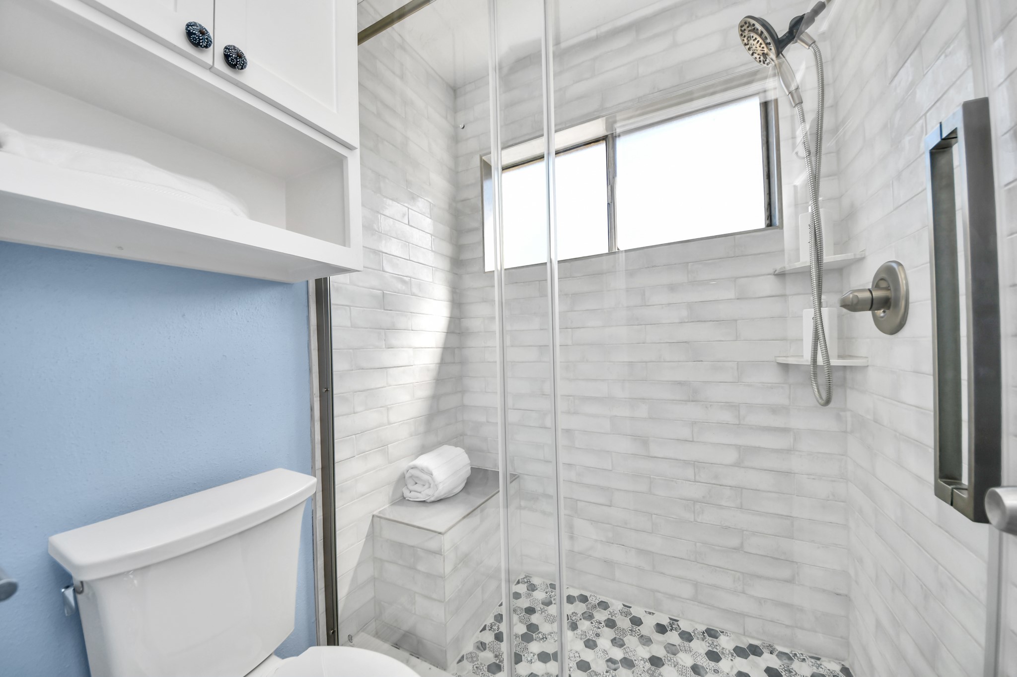 217 Greenshire Drive Property Photo 23