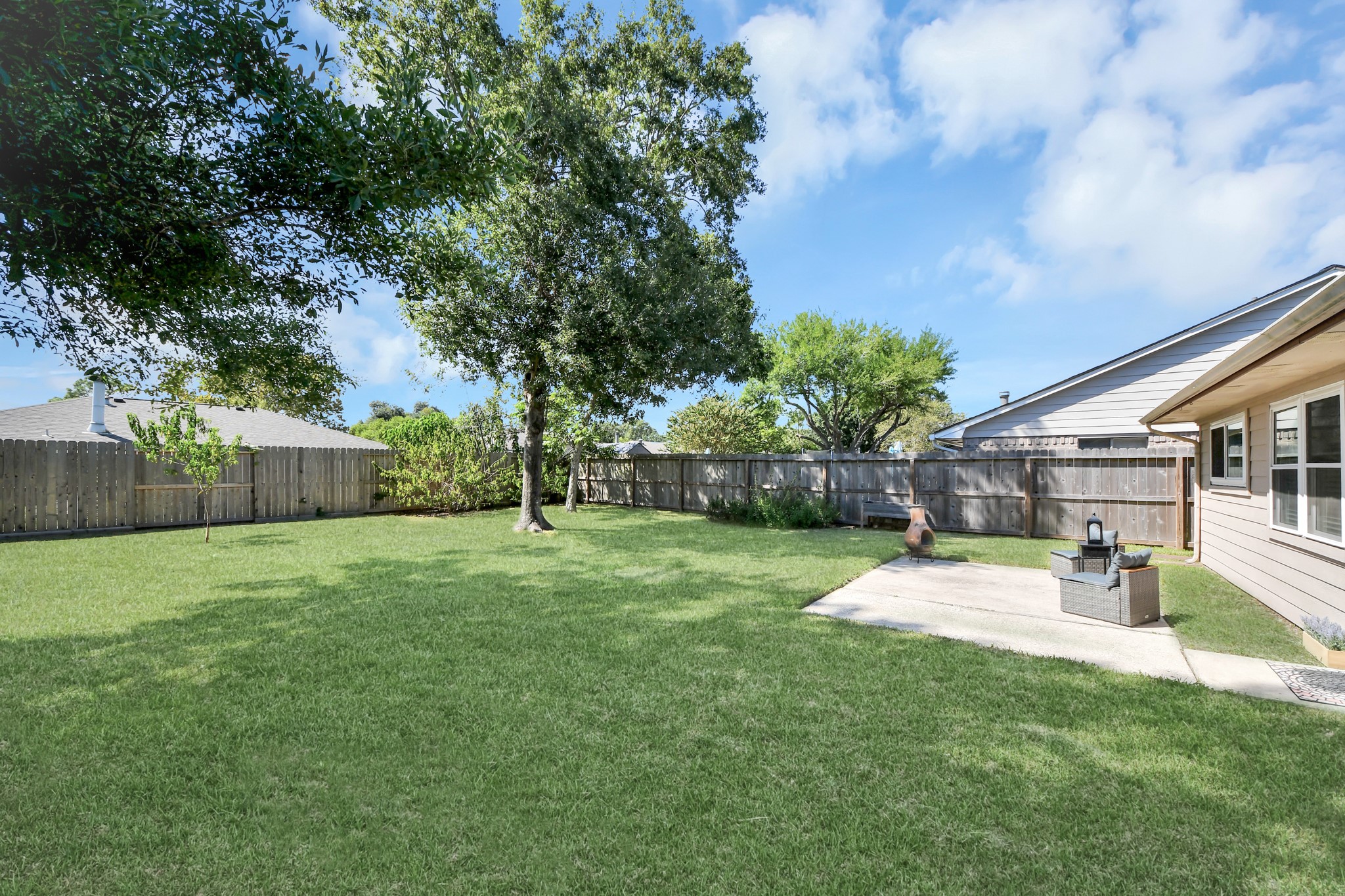 217 Greenshire Drive Property Photo 30