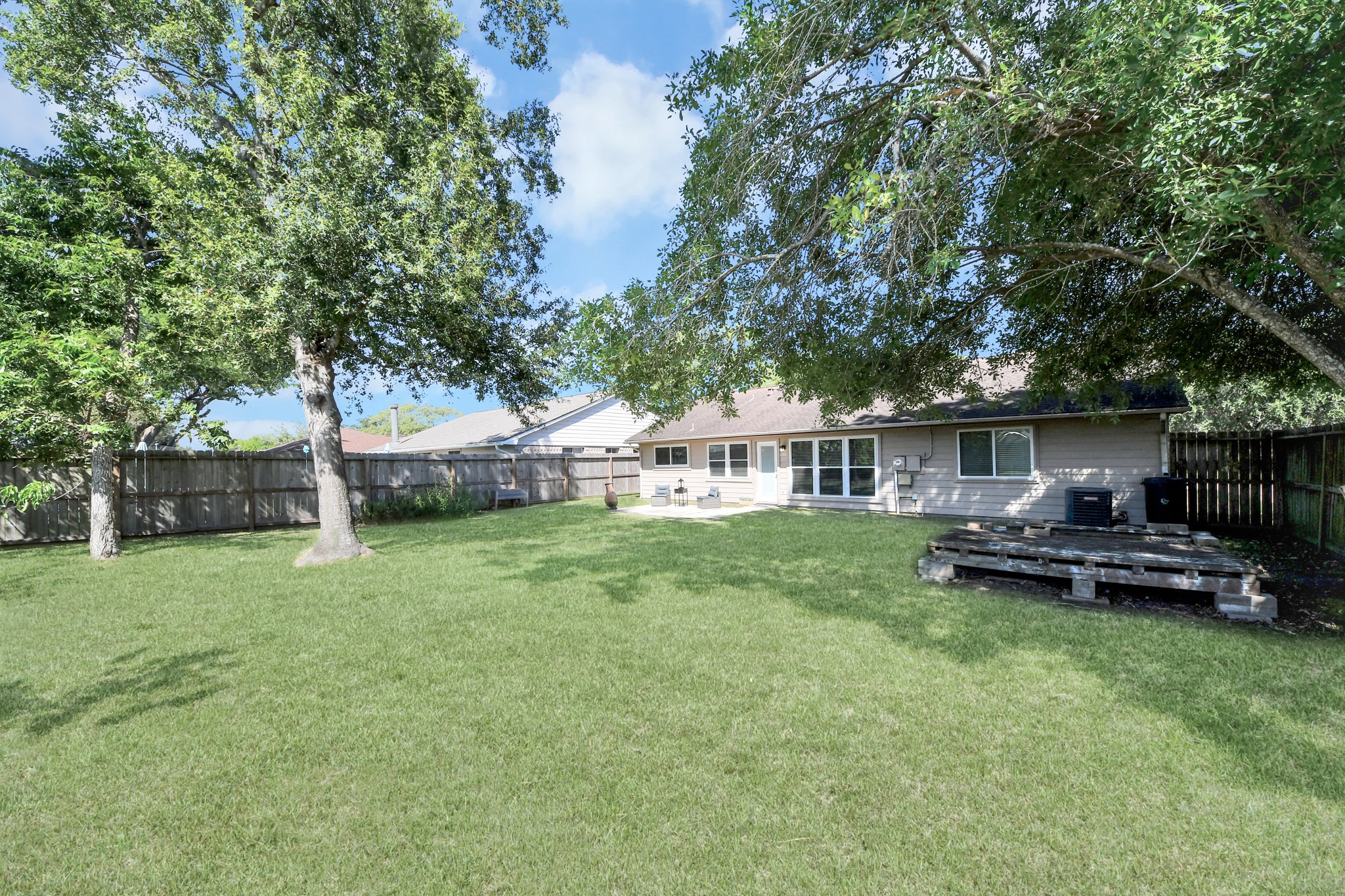 217 Greenshire Drive Property Photo 31