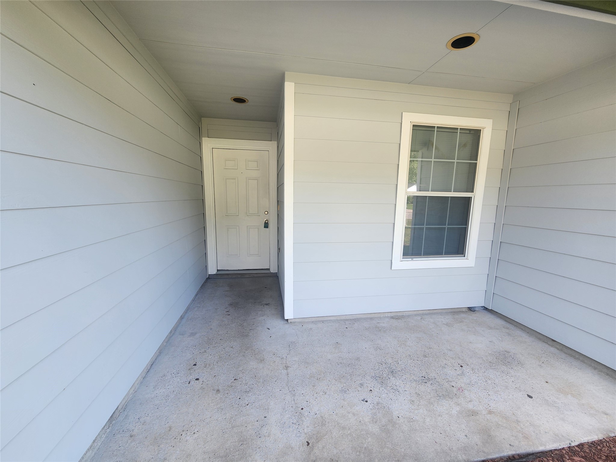 16396 Danika Oak Drive Property Photo 3