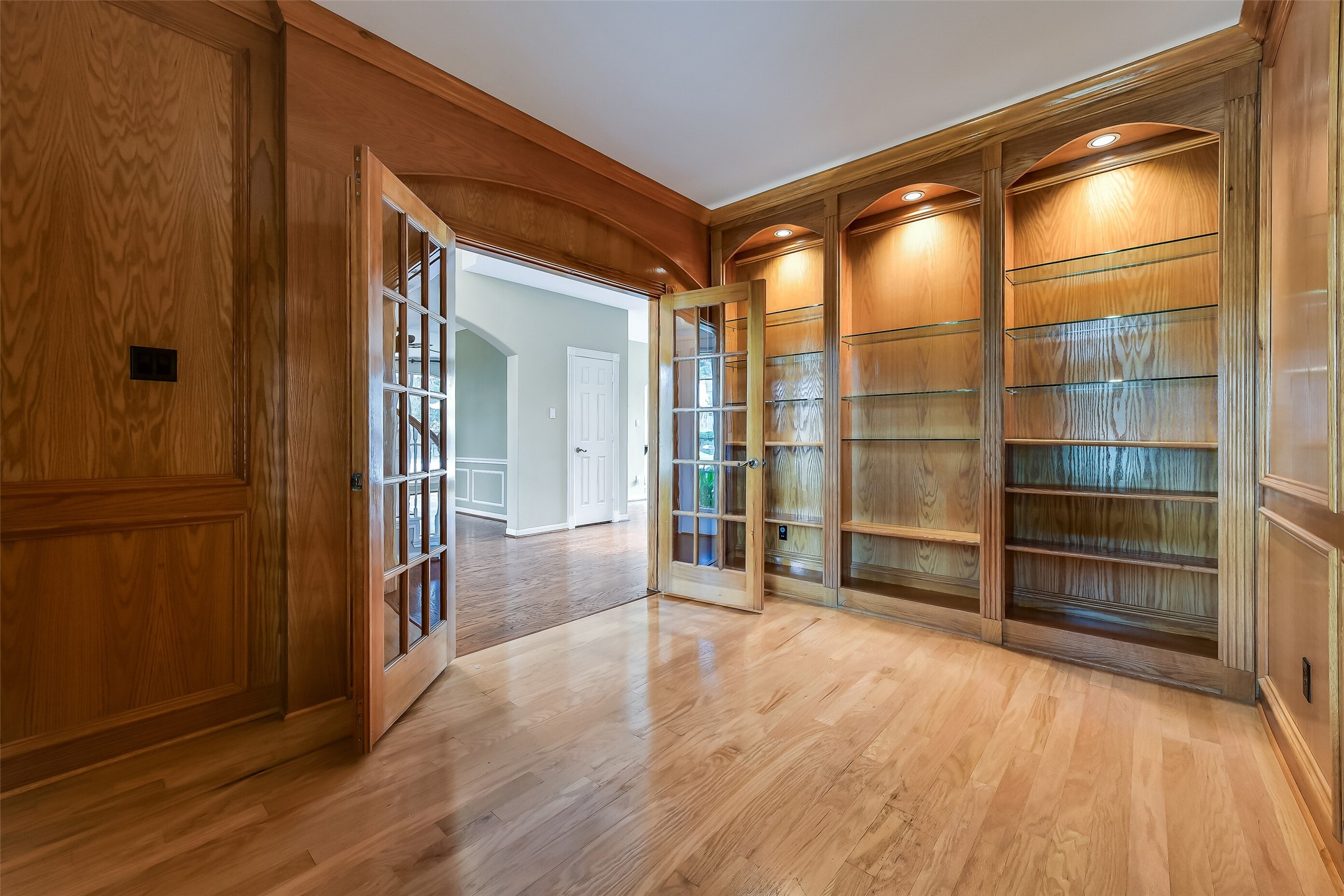 2803 Senova Court Property Photo 7
