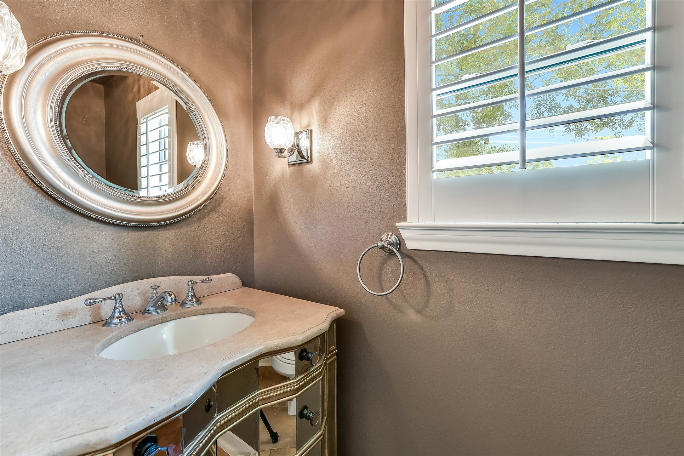 2803 Senova Court Property Photo 14