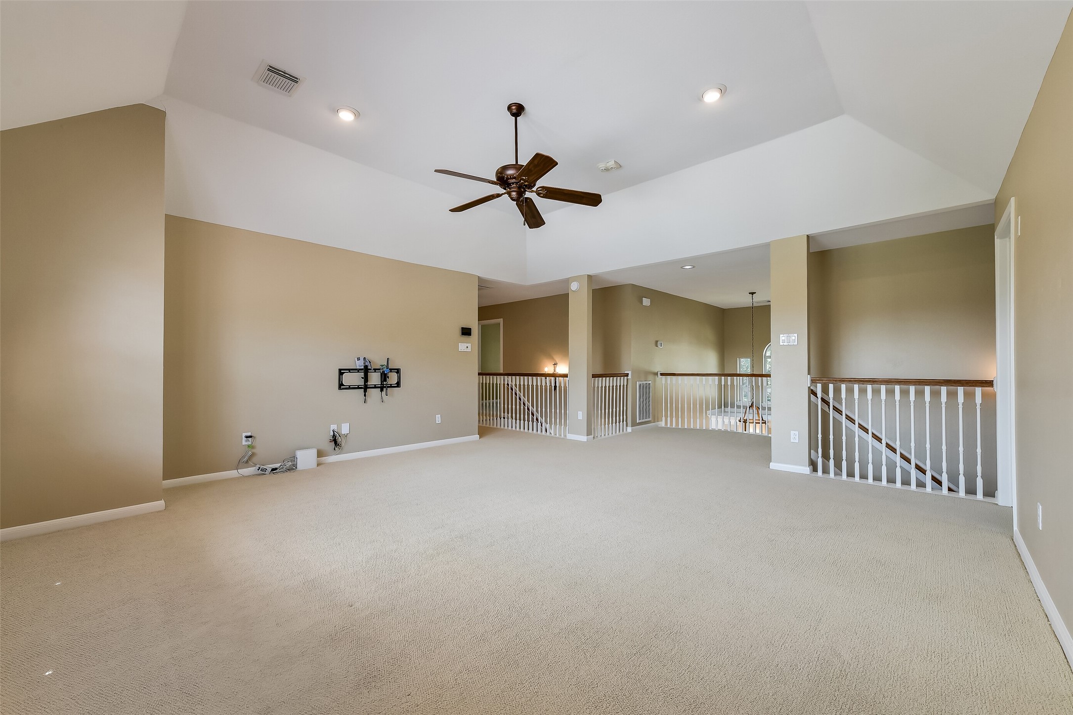 2803 Senova Court Property Photo 22