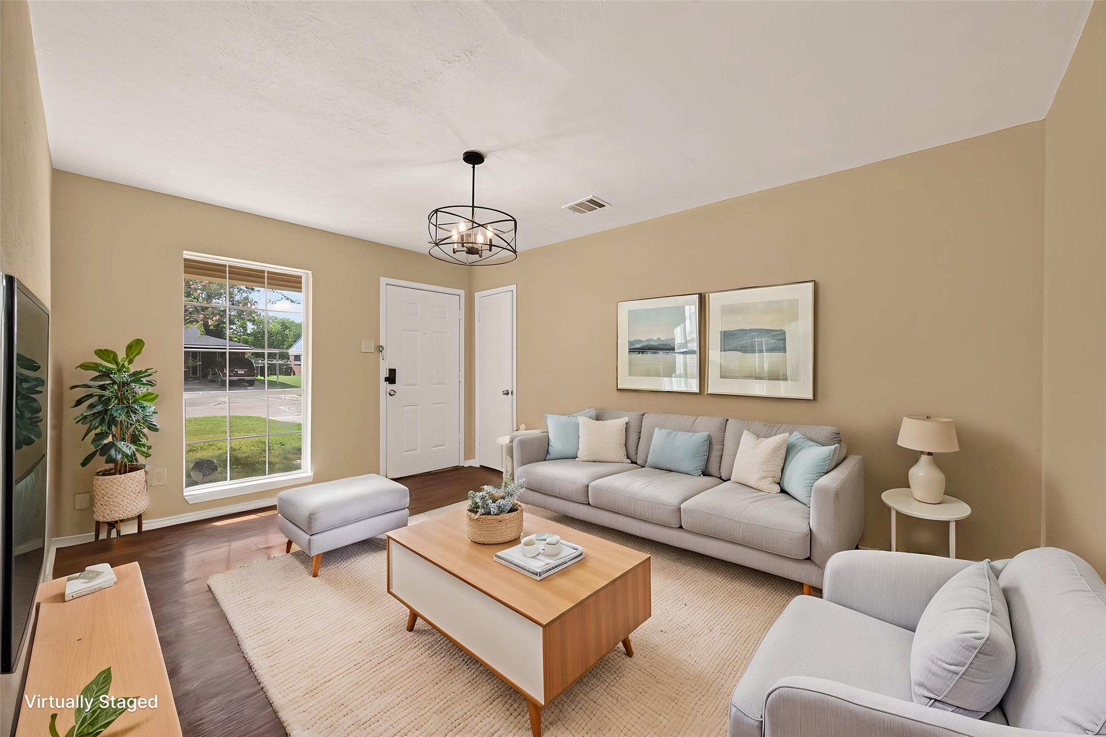 11819 Leitrim Way Property Photo 2