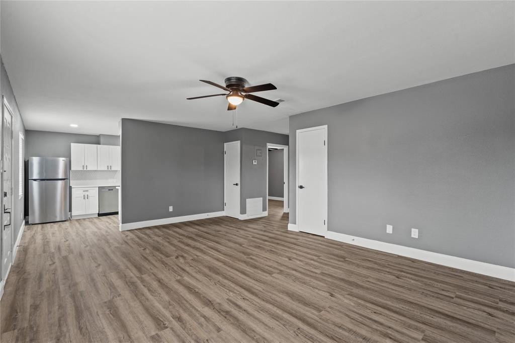 2015 Rosalee Street 3 Property Photo 2