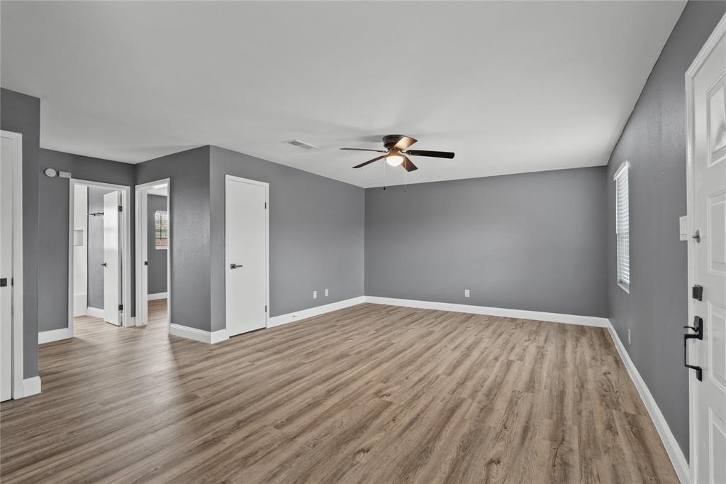 2015 Rosalee Street 3 Property Photo 4