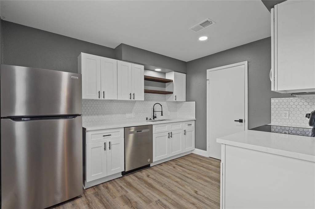 2015 Rosalee Street 3 Property Photo 10