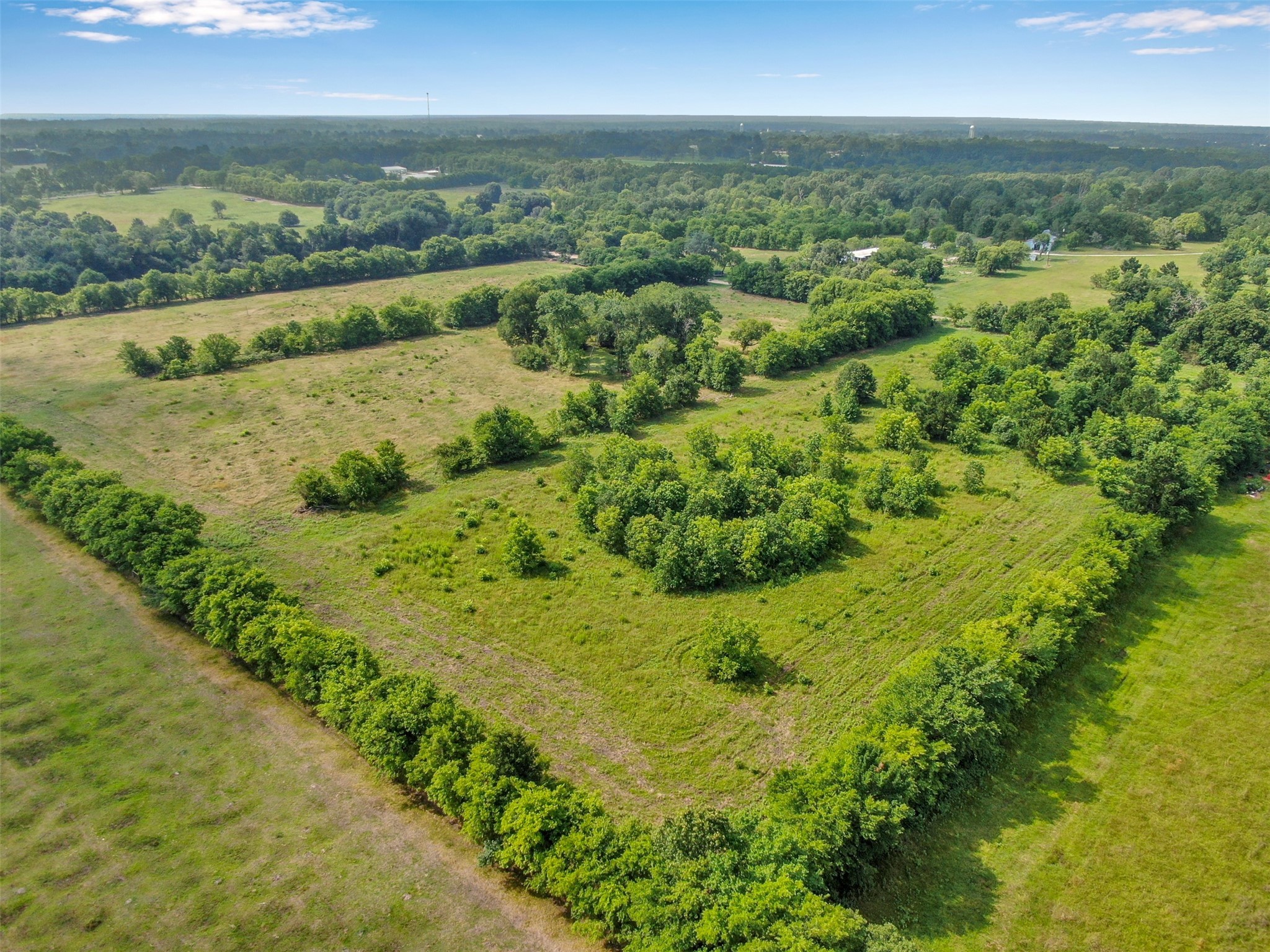 880 Tafelski Road Property Photo 13