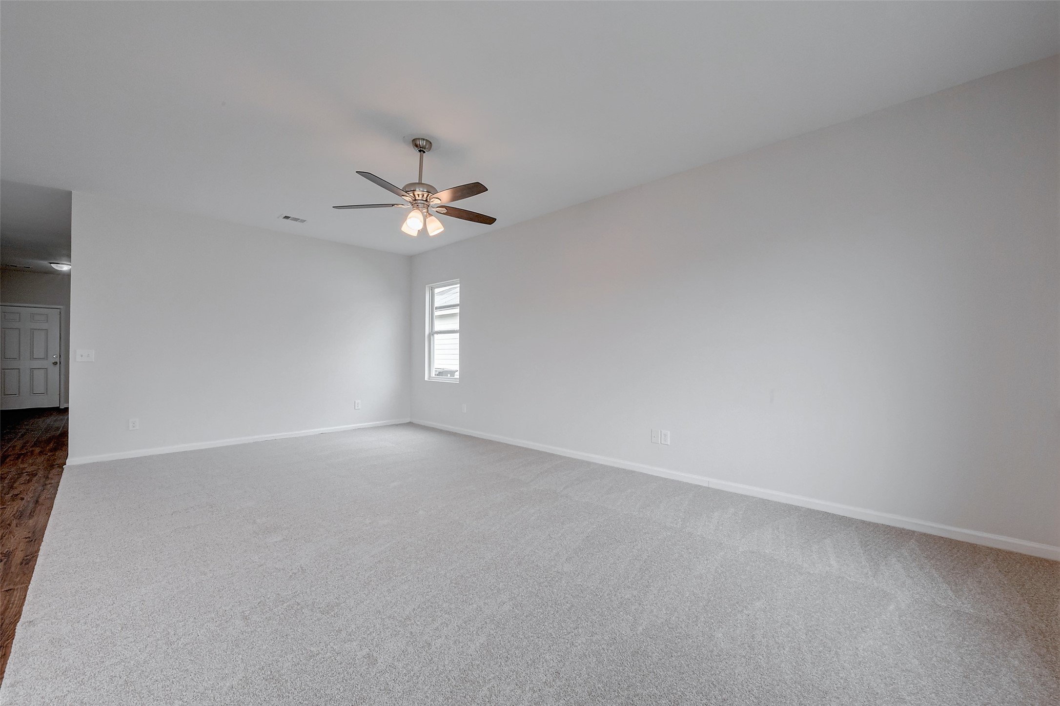 1025 Banyon Tree Lane Property Photo 15
