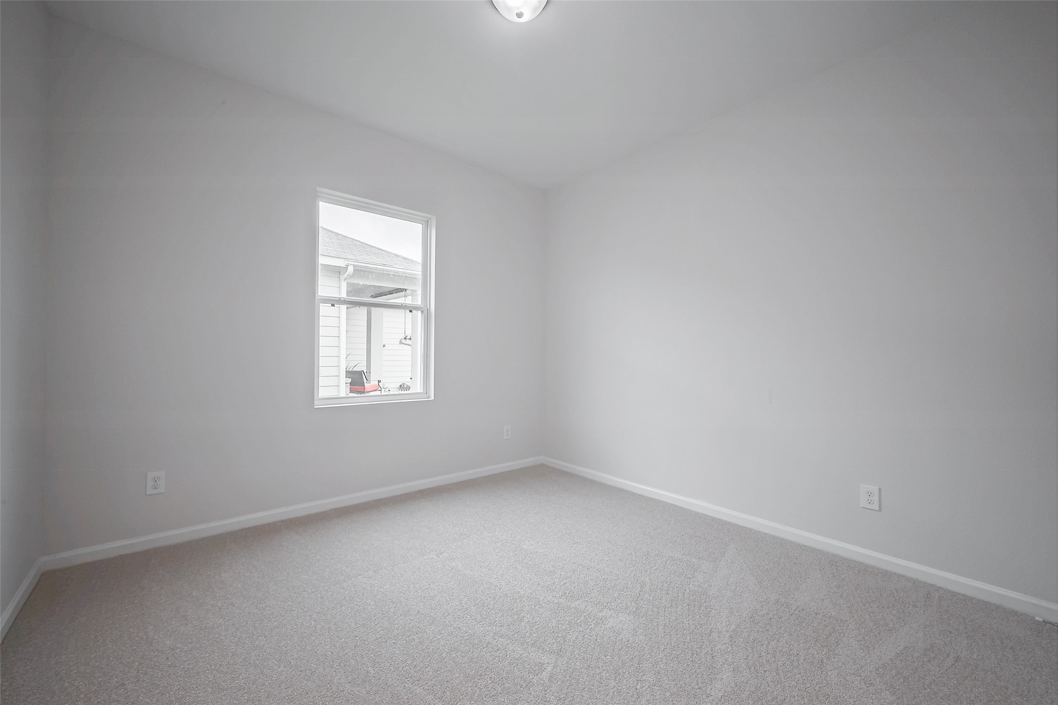 1025 Banyon Tree Lane Property Photo 32