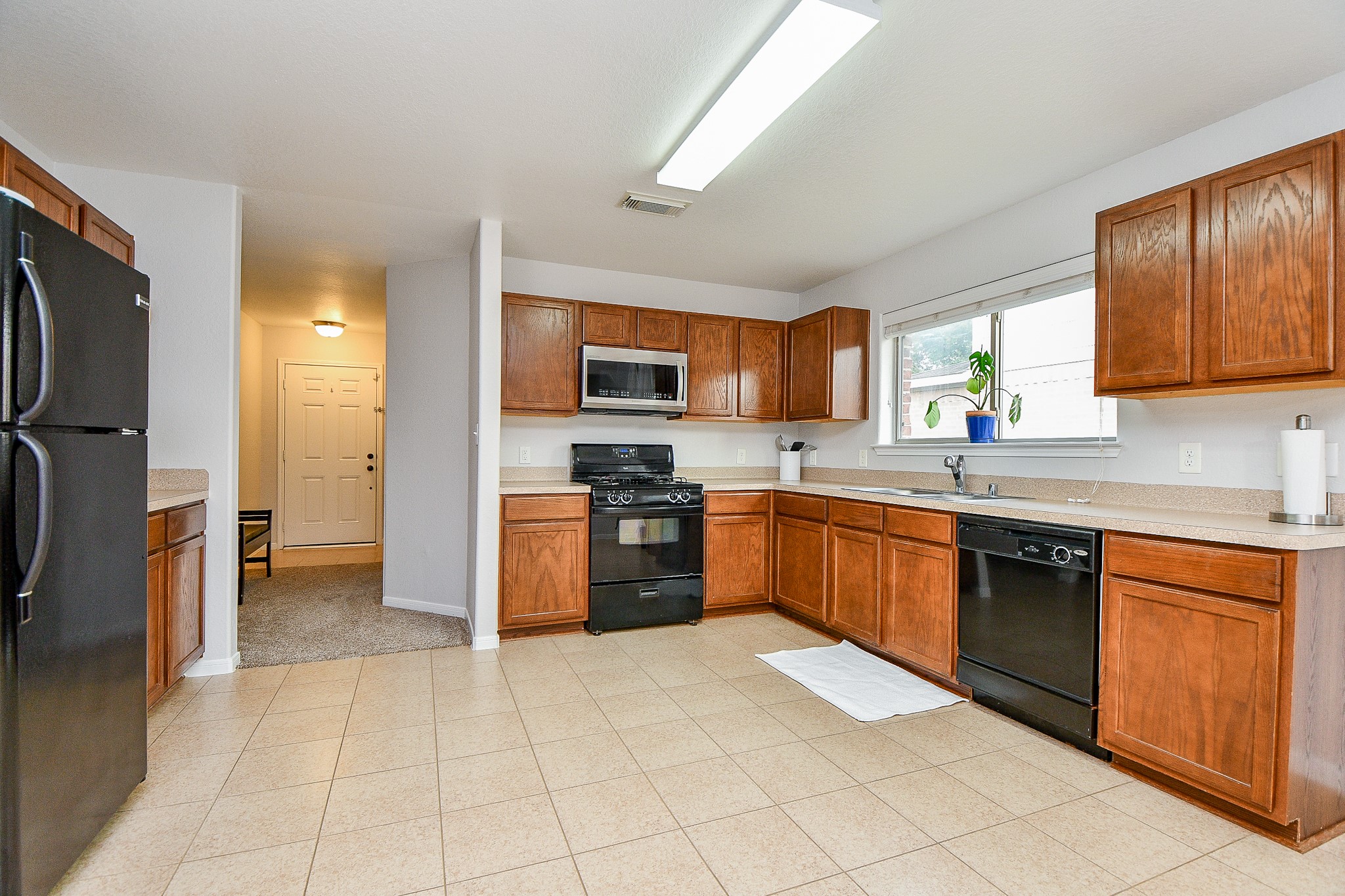 2739 Mustang Hill Lane Property Photo 9