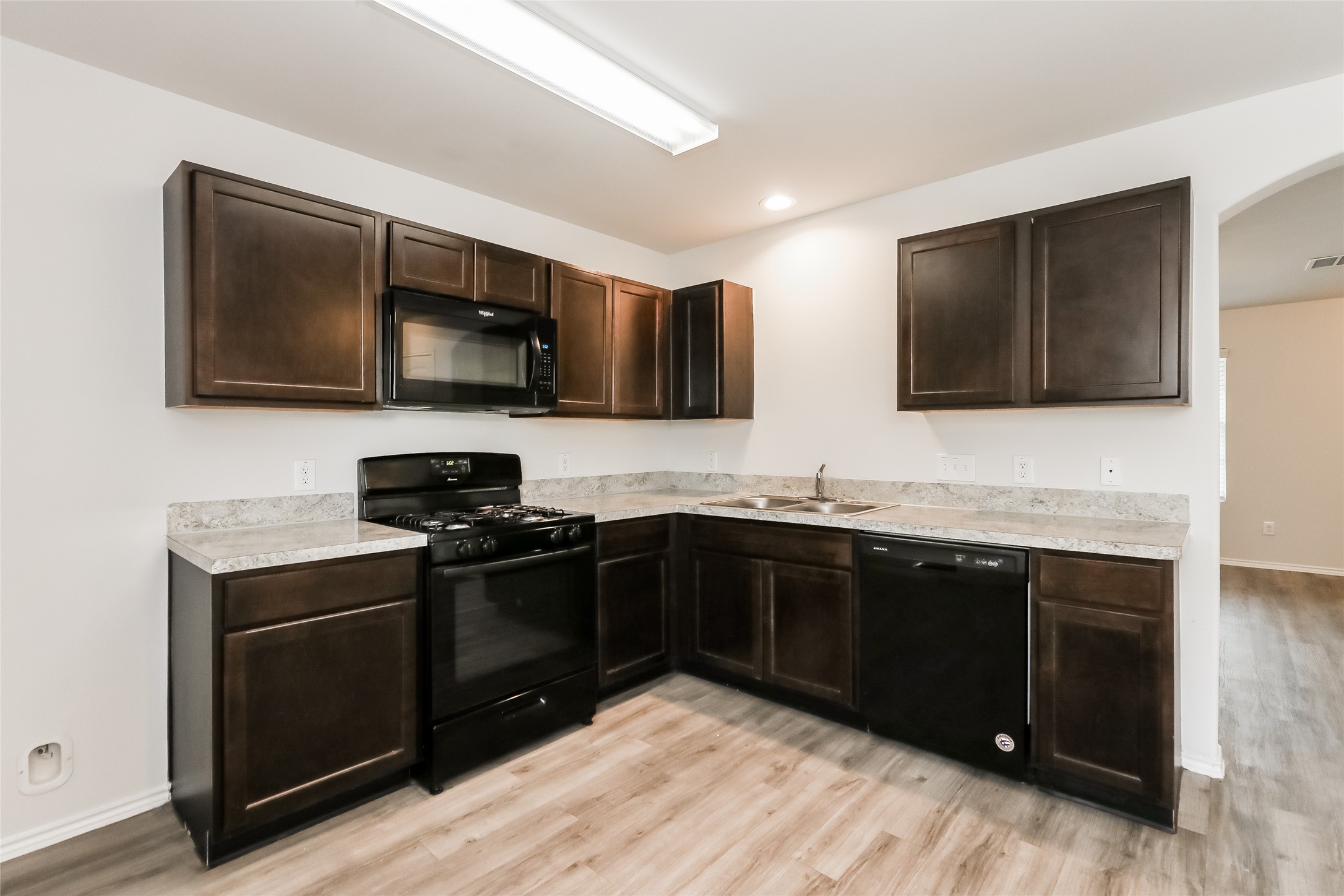 17119 Hailey Harbor Drive Property Photo 3