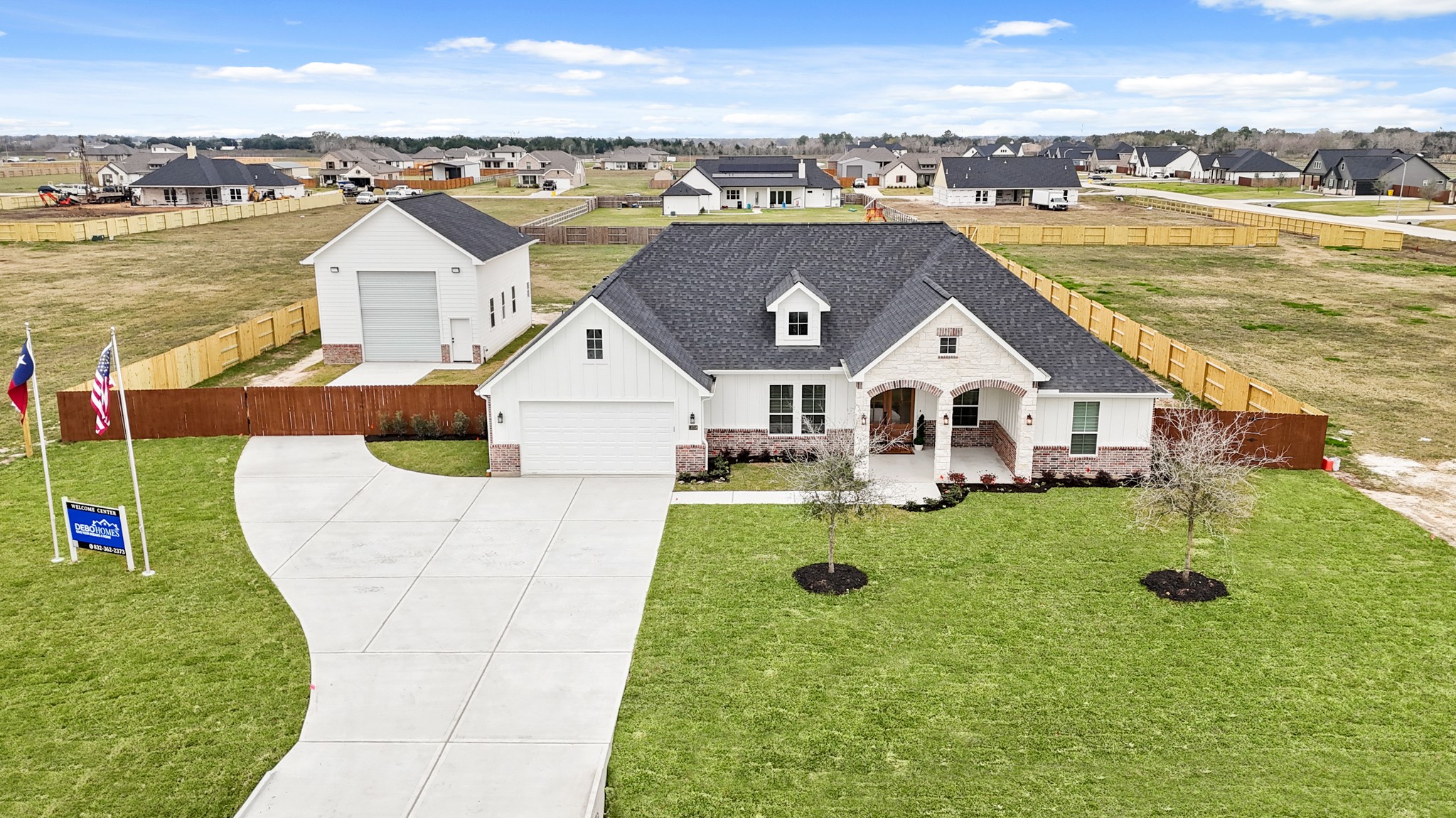 11018 Moon Light Drive Property Photo 1