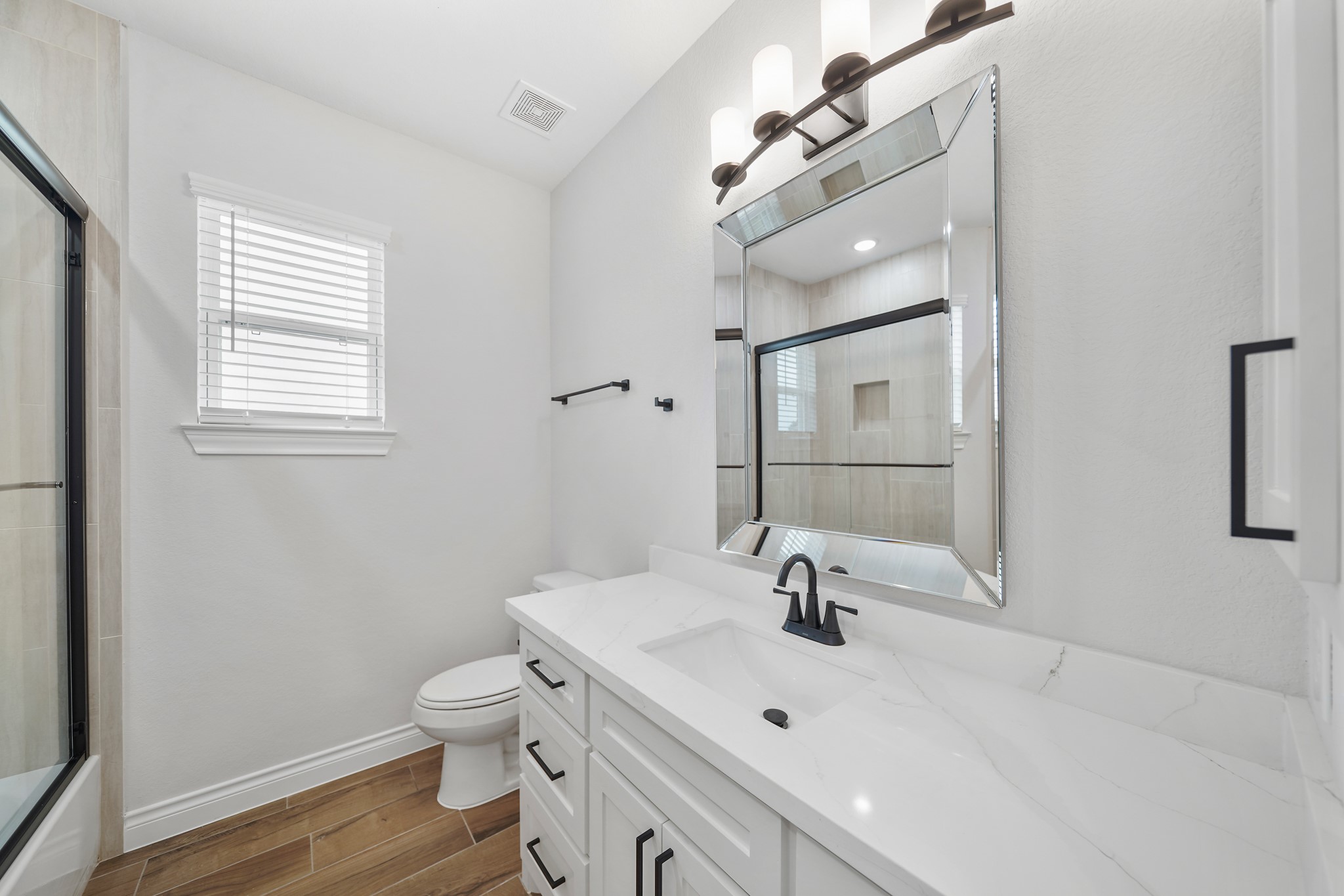11018 Moon Light Drive Property Photo 16