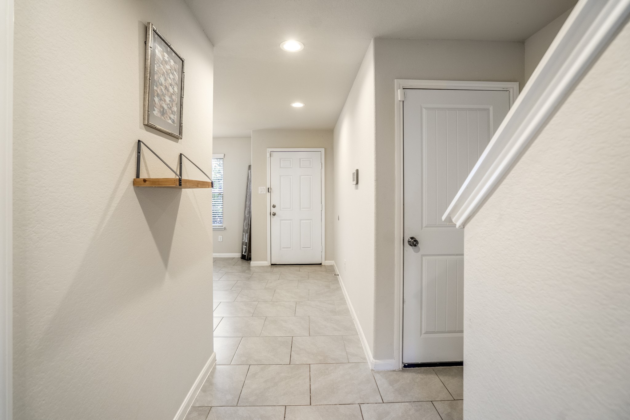 719 Autumn Flats Way Property Photo 9